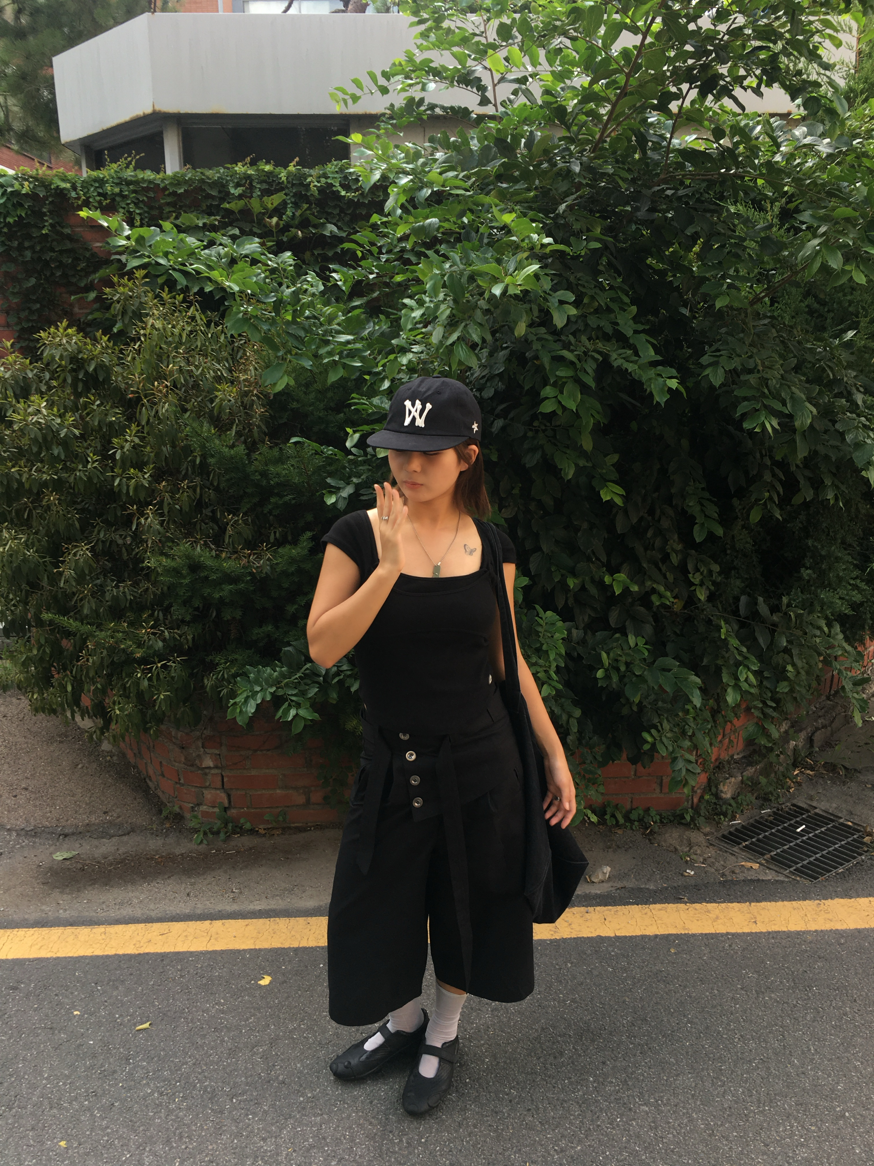 Aoiro 6-Panel Bone A/N Cap Black 착용 스타일