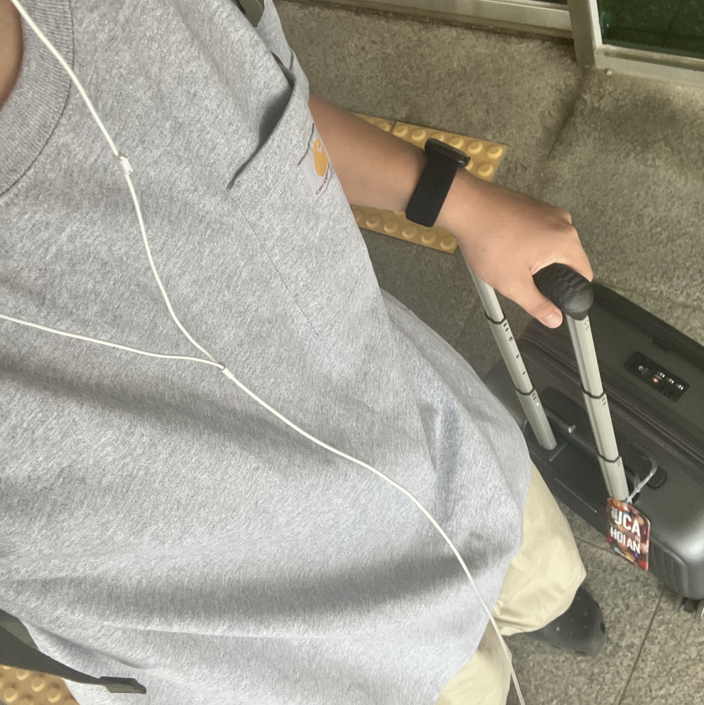 Carhartt Loose Fit Heavyweight Regular Short Sleeve Pocket T-Shirt Heather Grey 착용 스타일
