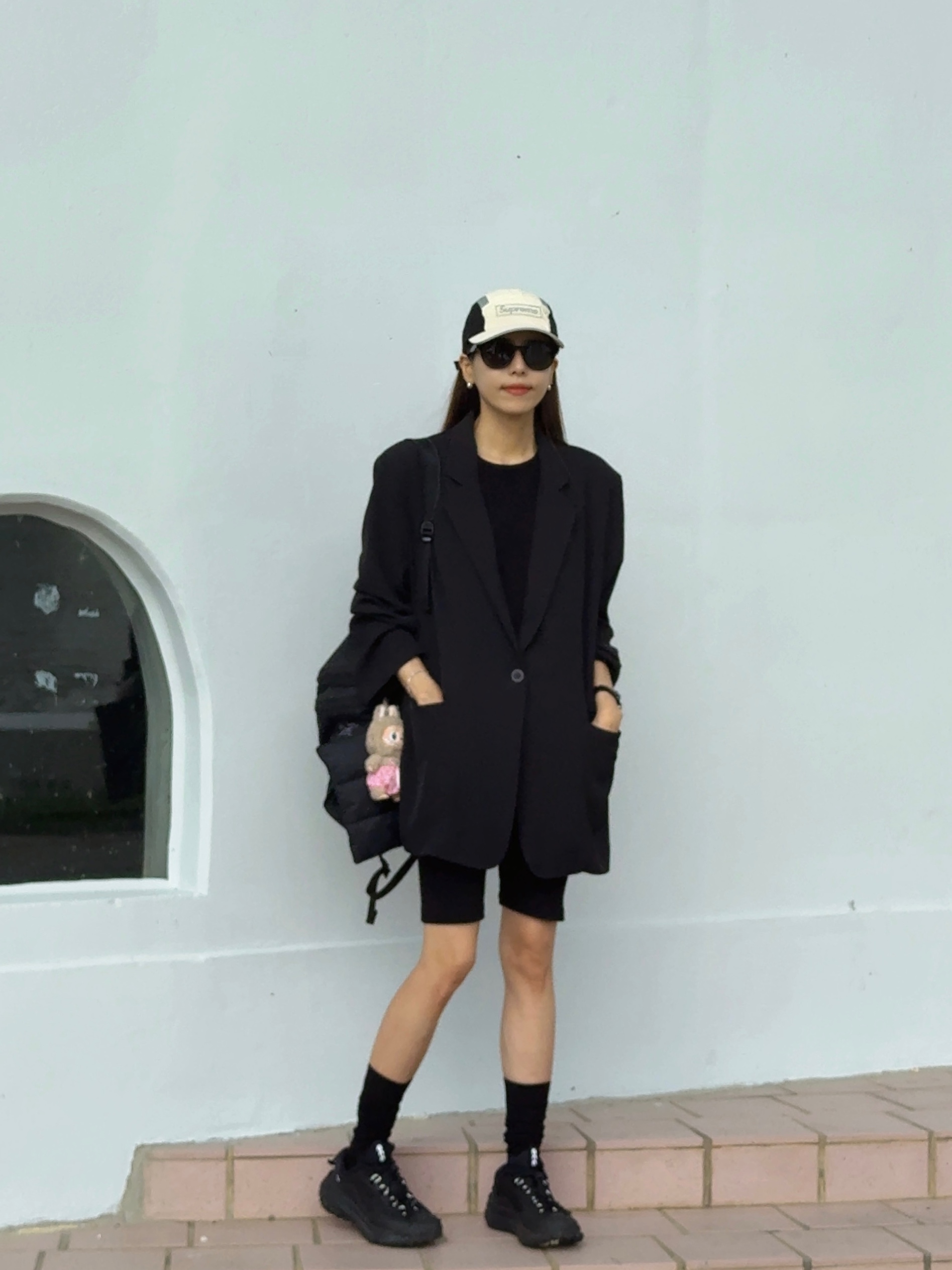 Supreme Side Mesh Camp Cap Cream - 25SS, Chanel J12 Watch 33mm Quartz Black 착용 스타일 - 2