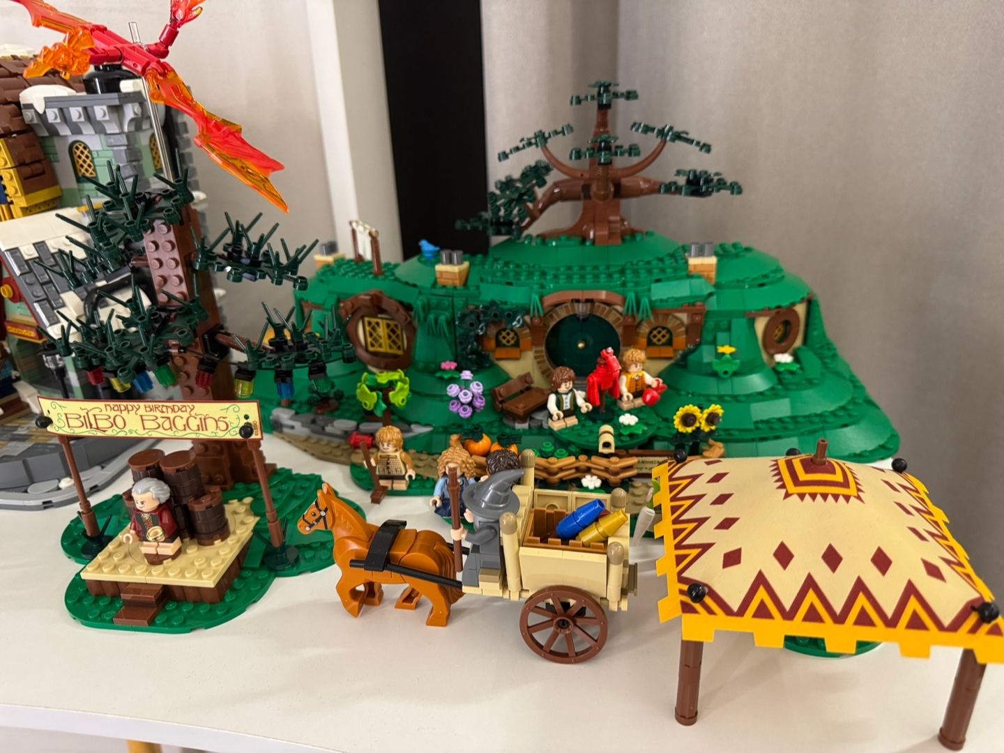 Lego Icons The Lord of The Rings: The Shire 착용 스타일