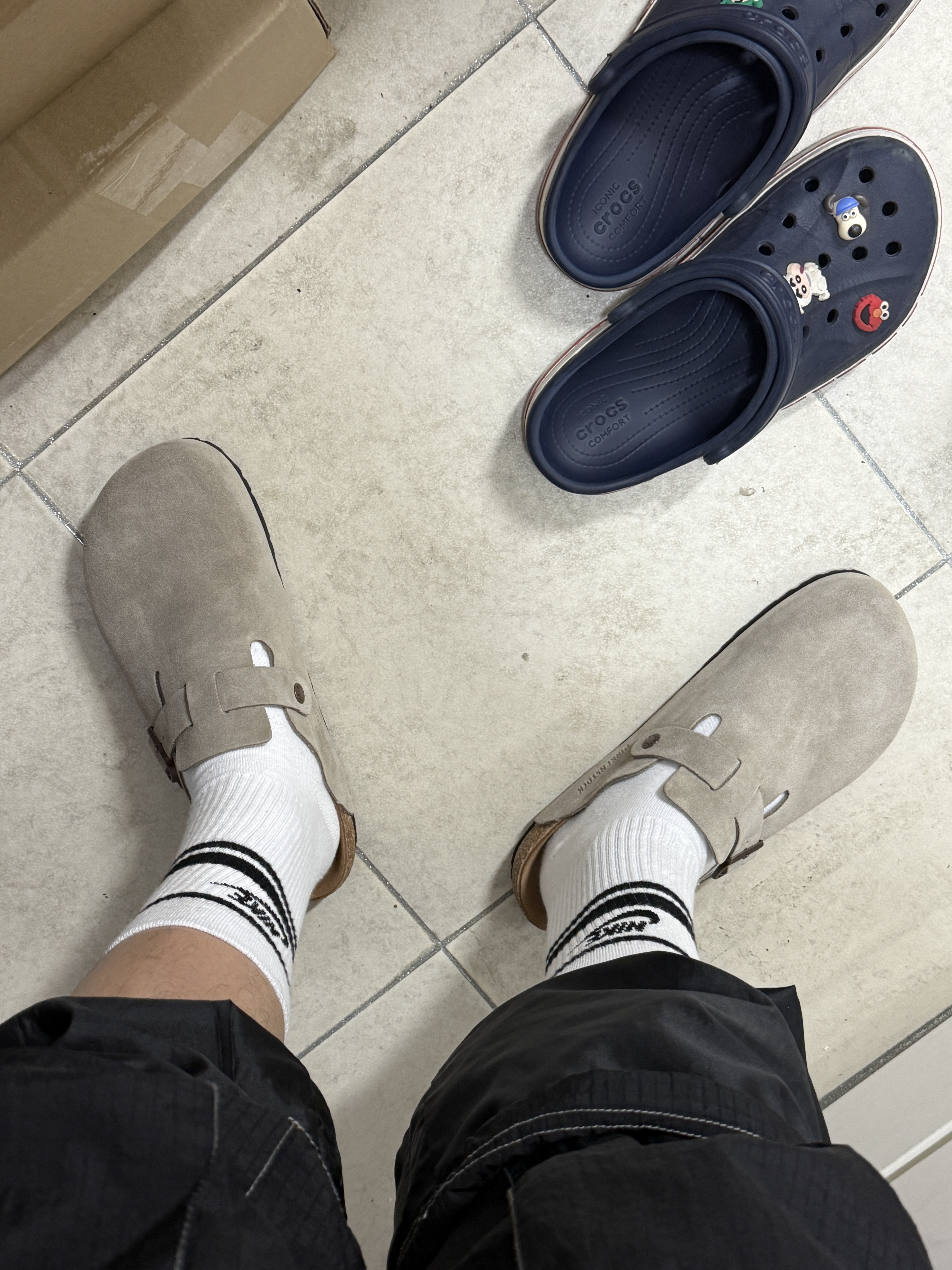 Birkenstock Boston Soft Footbed Taupe - Regular 착용 스타일 - 2