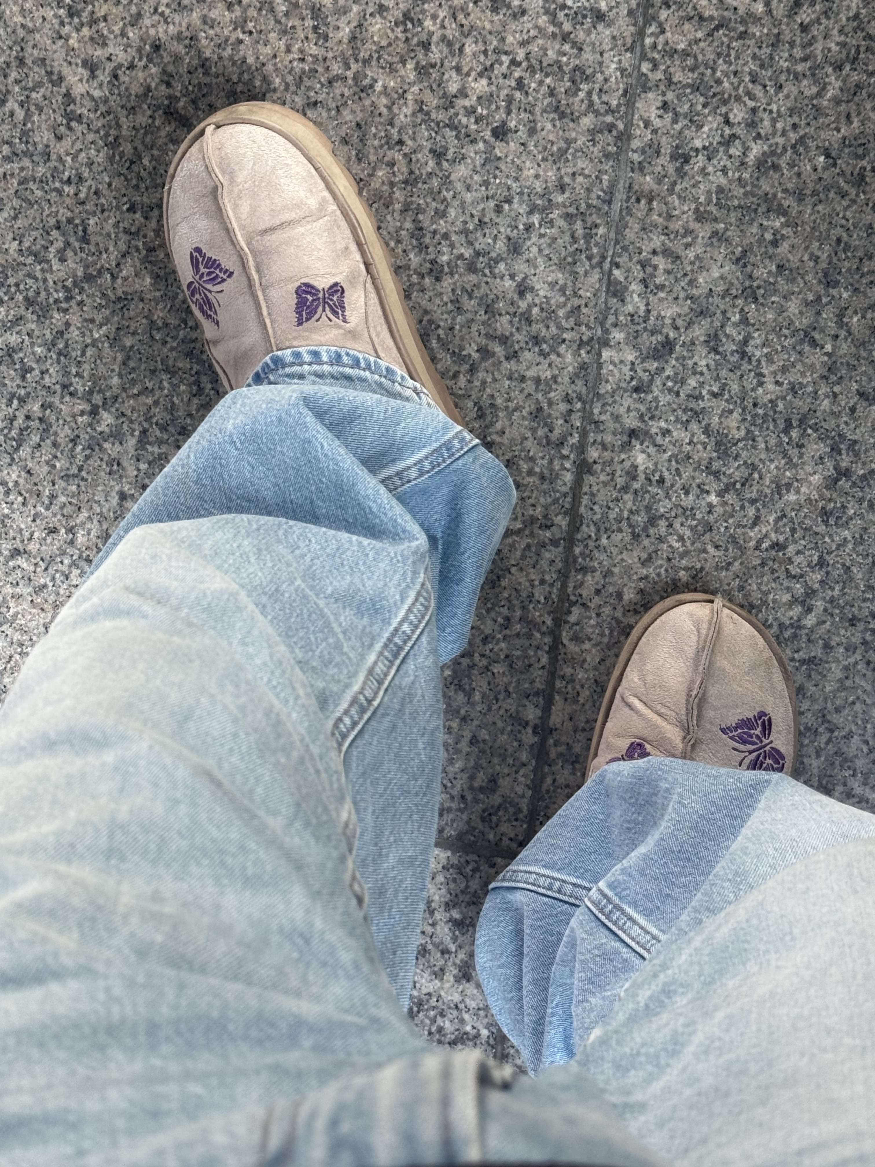 Reebok x Needles Beatnik Moc Modern Beige Extreme Purple, Uniqlo x JW Anderson Straight Jean Blue - KR 착용 스타일 - 2