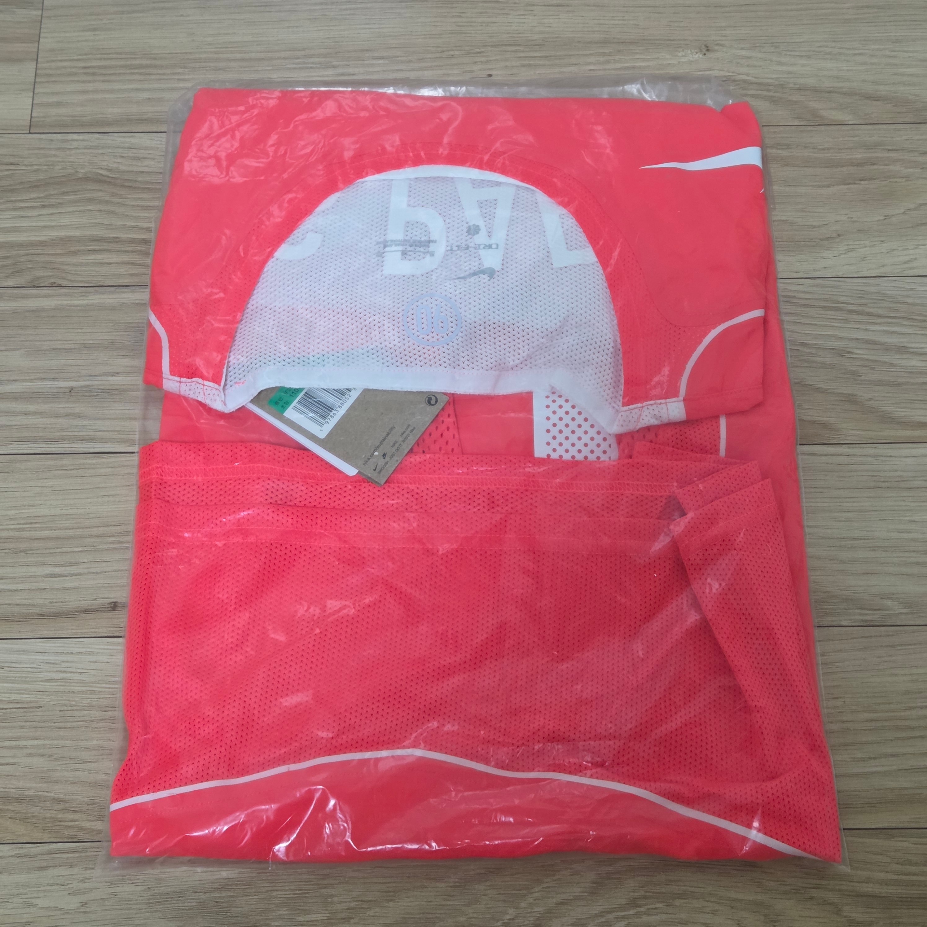 Nike Park Ji-Sung South Korea 2004 Total 90 Reissue Soccer Replica Jersey (Marking Ver.) 착용 스타일 - 2