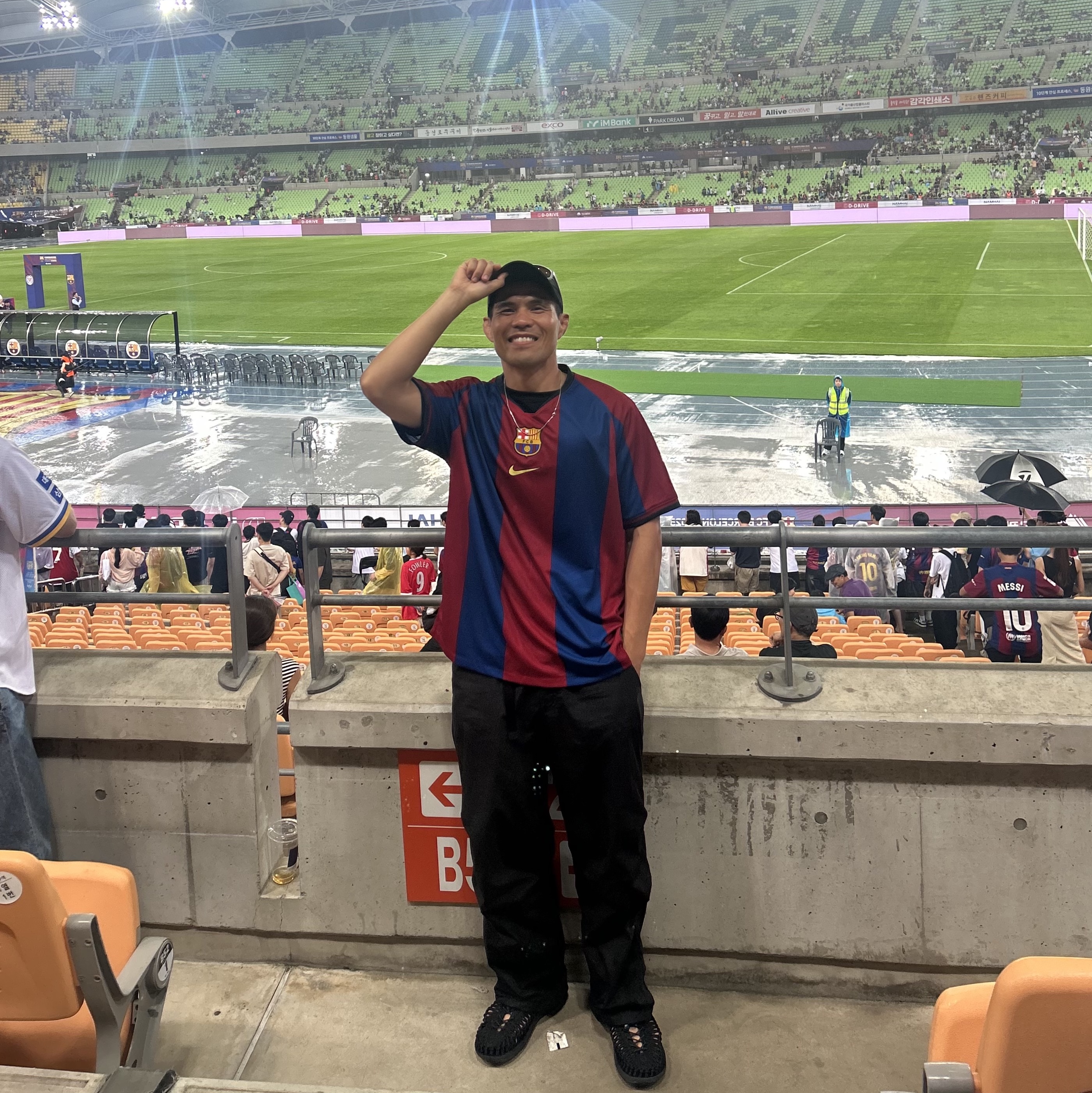 Nike FC Barcelona Local 2024/25 Dri-Fit ADV Match Home Jersey Deep Royal Blue Noble Red (Non Marking Ver.) 착용 스타일