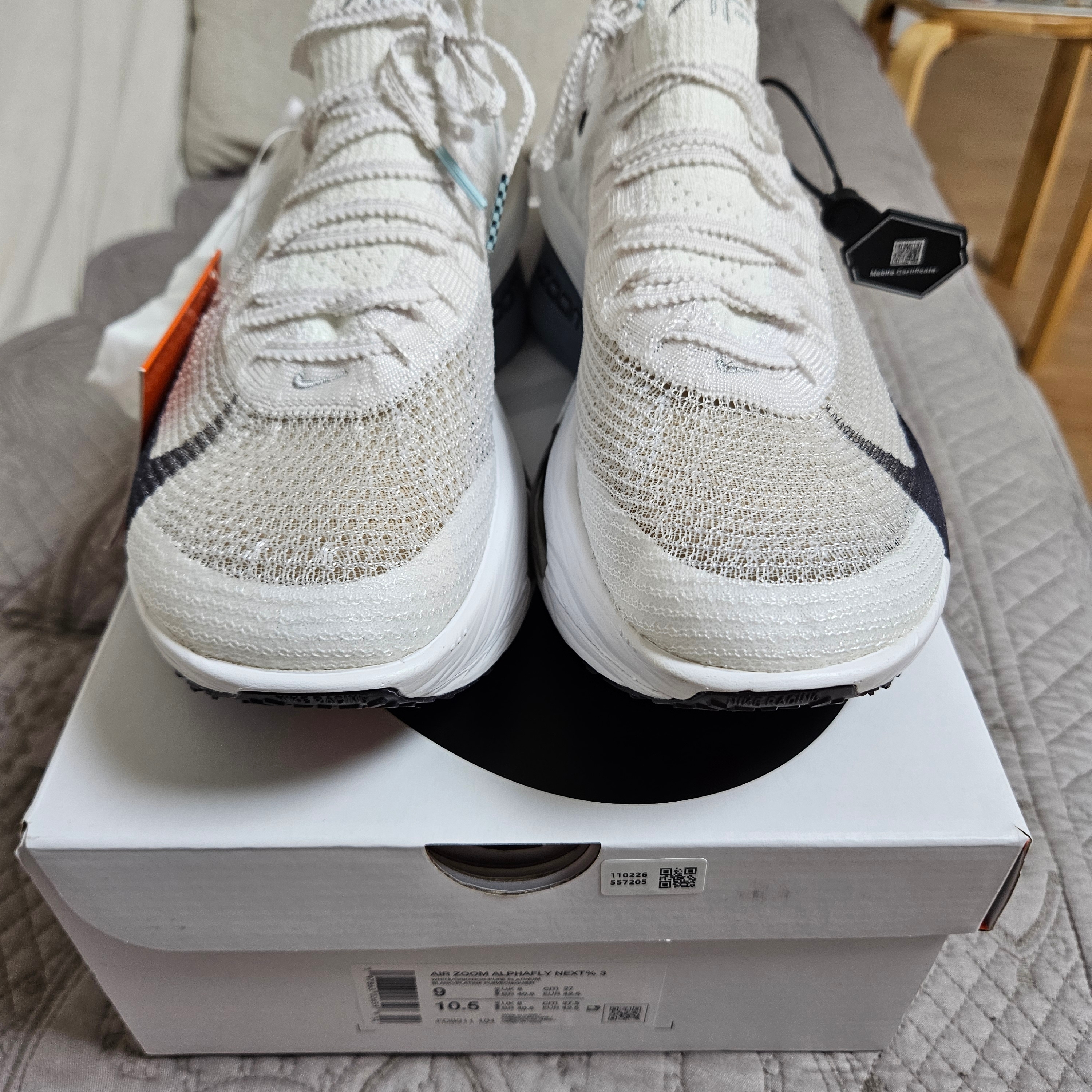 Nike Air Zoom Alphafly Next% 3 White Pure Platinum 착용 스타일 - 4
