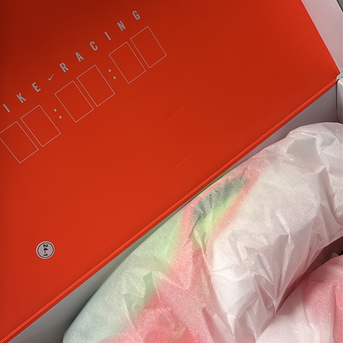 Nike Air Zoom Alphafly Next% 3 Bright Crimson Lime Blast 착용 스타일 - 2