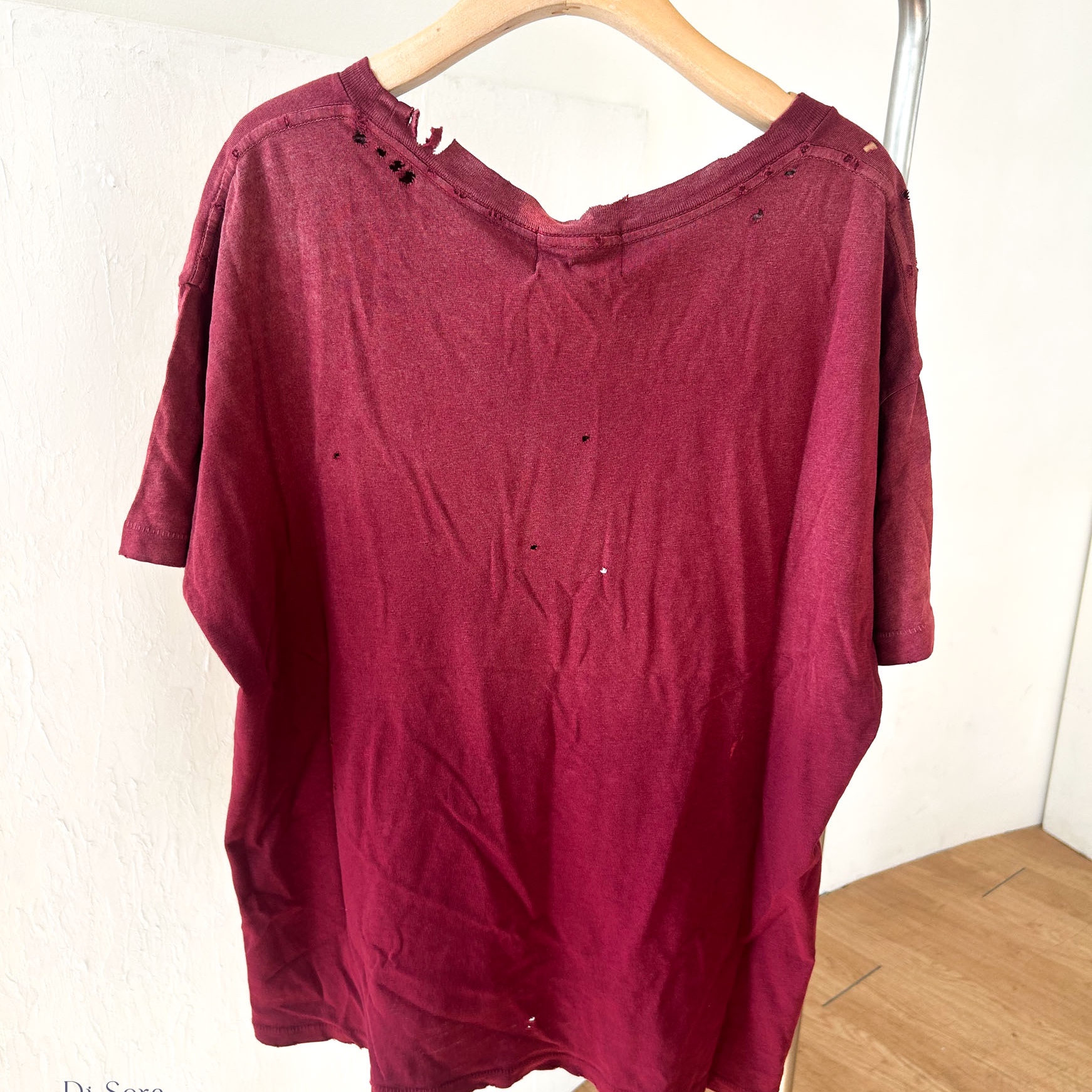 Enfants Riches Deprimes Burning Church T-Shirt Dark Scarlet 착용 스타일 - 5
