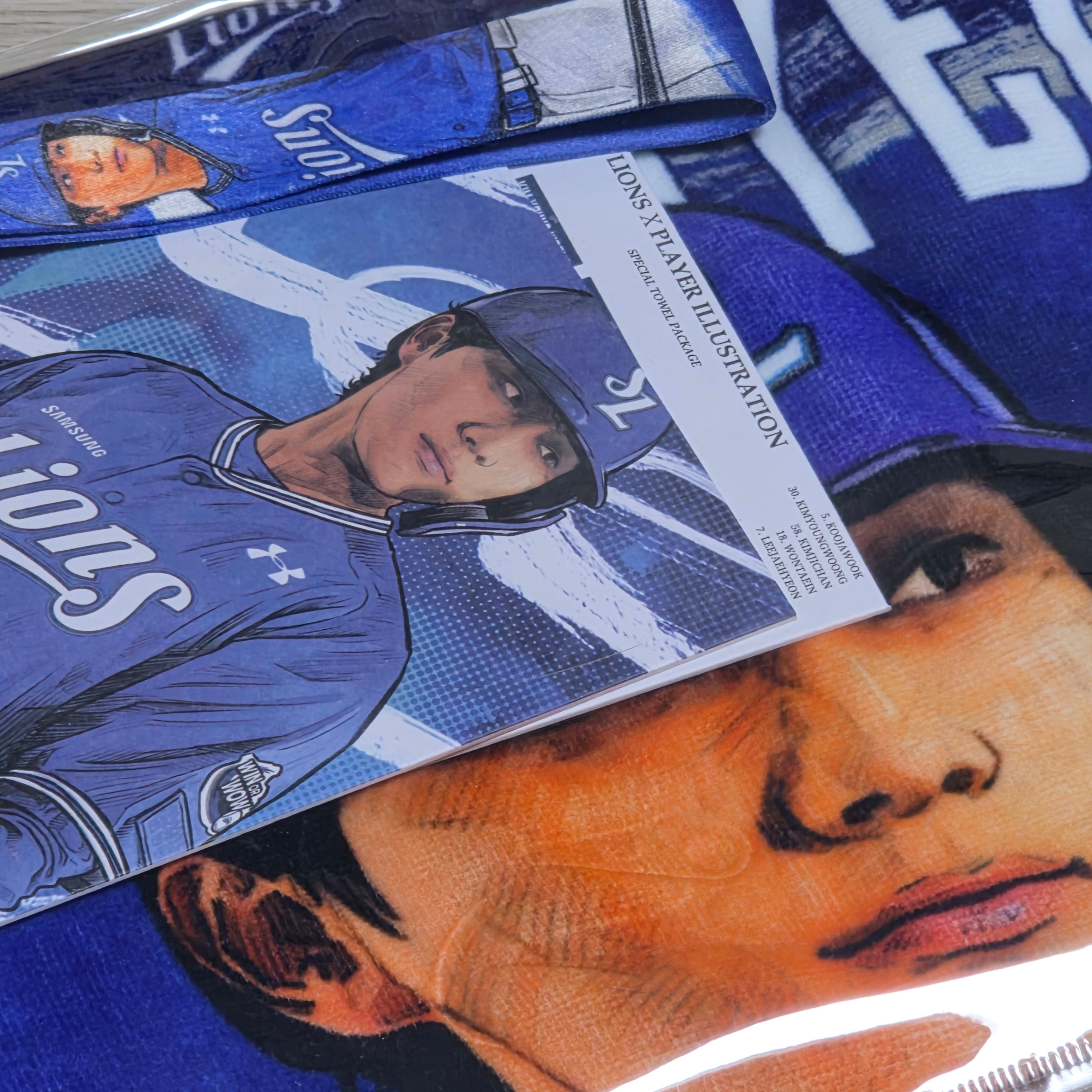 [예약배송] Samsung Lions Player Illustration Towel LeeJaeHyun 착용 스타일