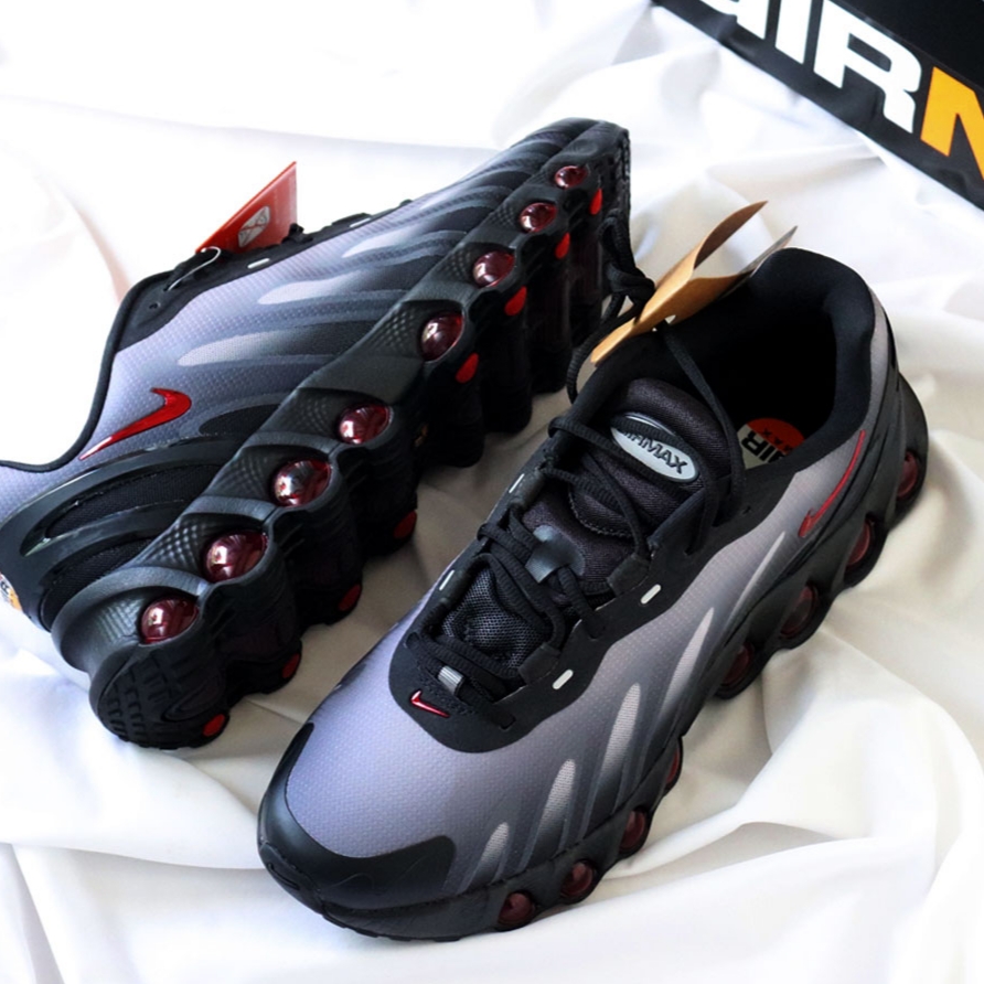 Nike Air Max Dn8 Black Anthracite 착용 스타일 - 2
