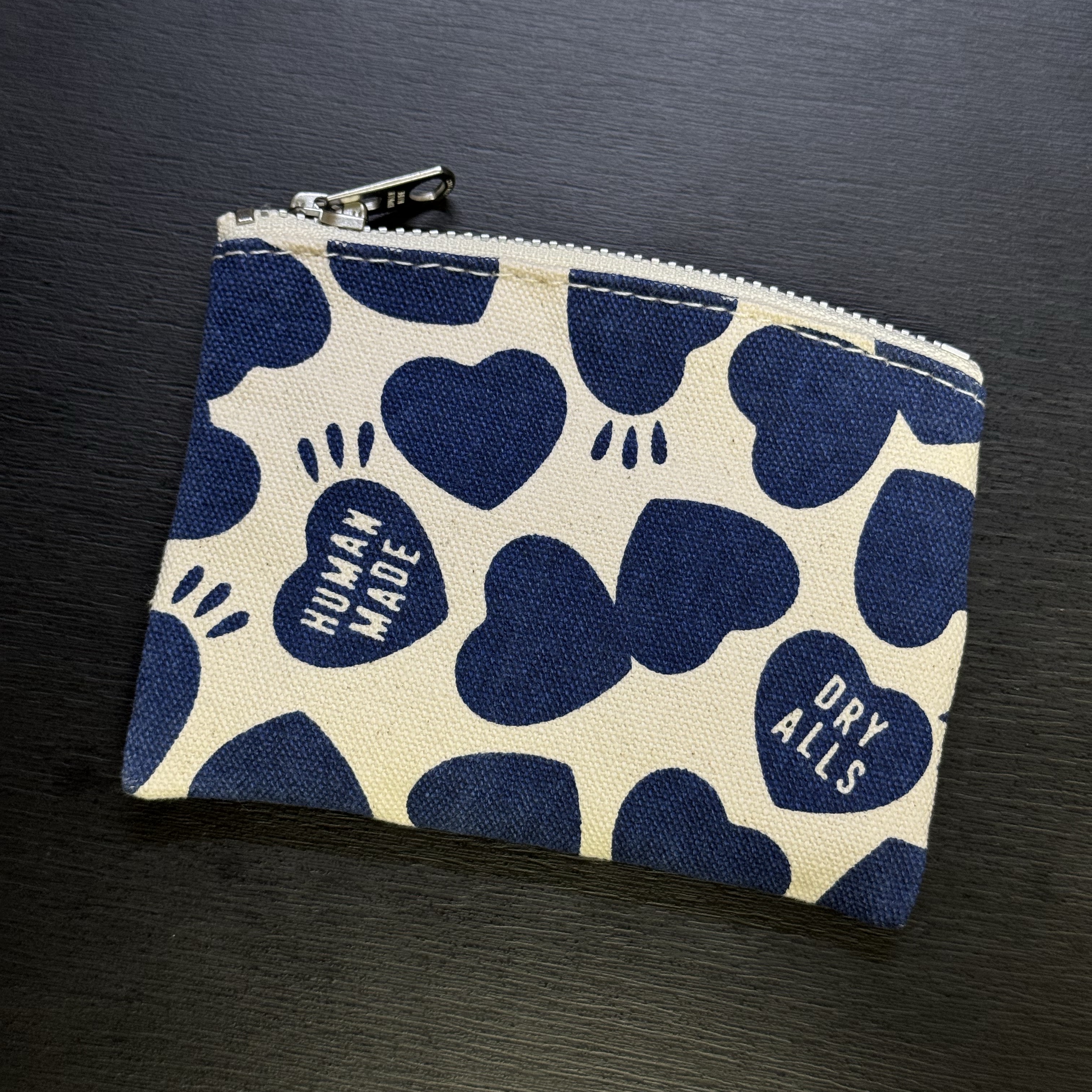 Human Made Card Case Blue 착용 스타일 - 1