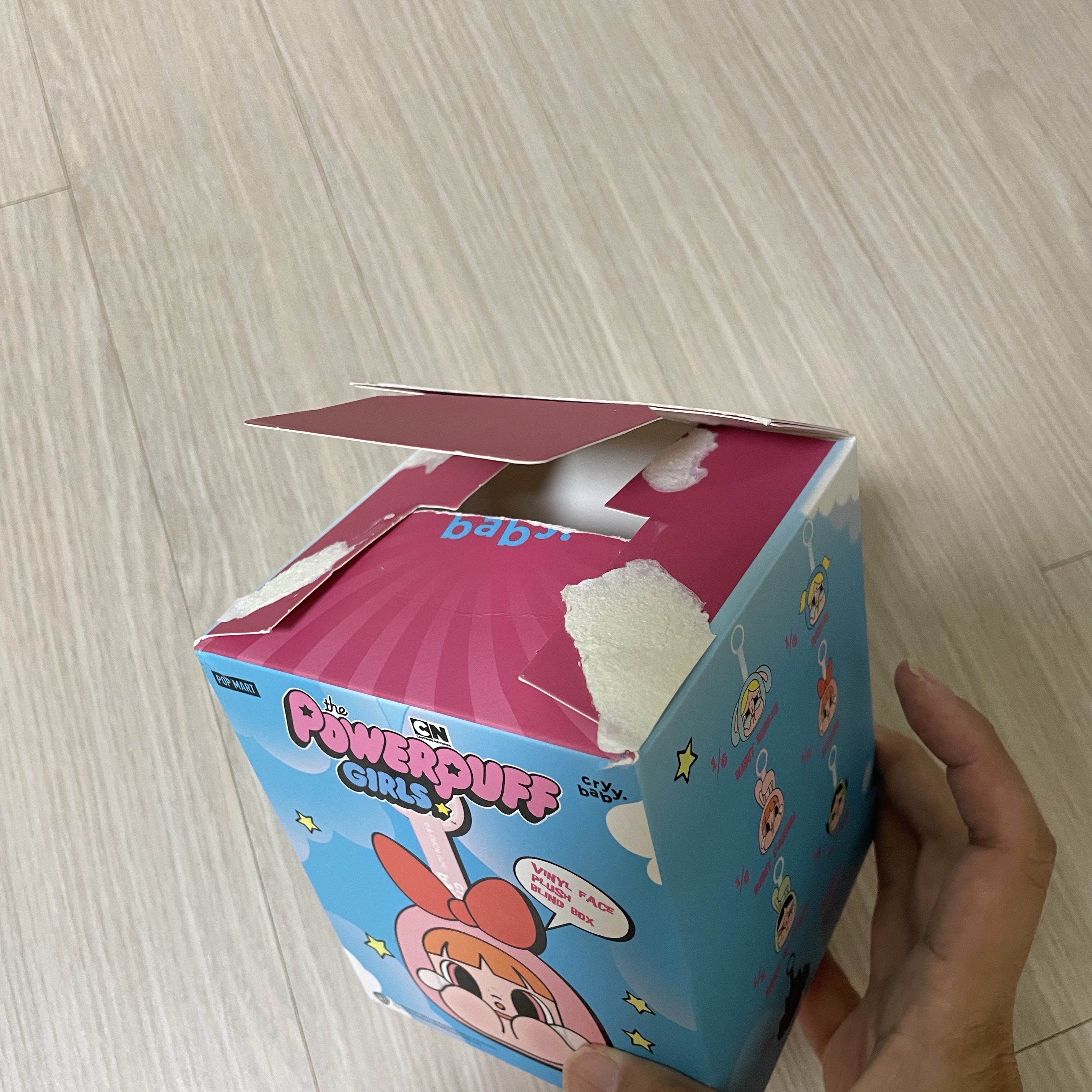 Pop Mart Crybaby x Powerpuff Girls Series Keyring Bunny Blossom (Opened Case) 착용 스타일 - 1