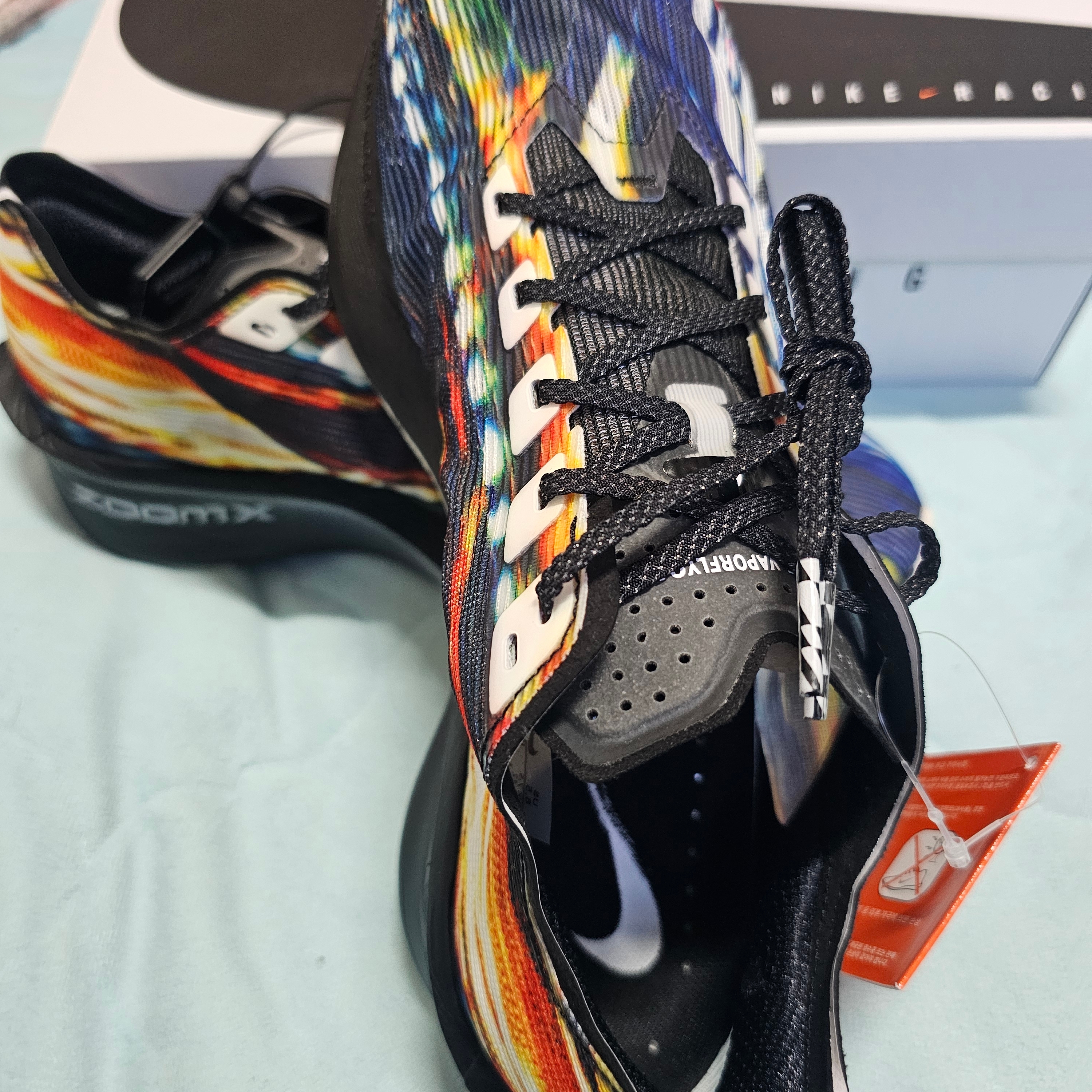 Nike ZoomX Vaporfly Next% 4 Premium Multi Color White 착용 스타일 - 1