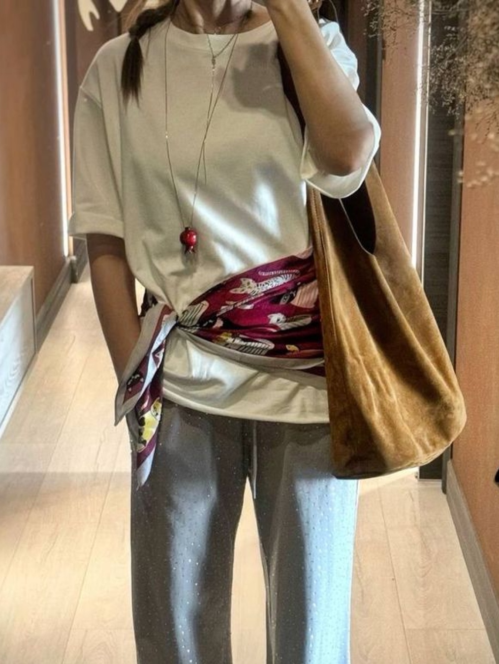 Kapital Color Bandana Amaterasu Khaki, Salomon Multiple Bandana Cream 착용 스타일 - 5