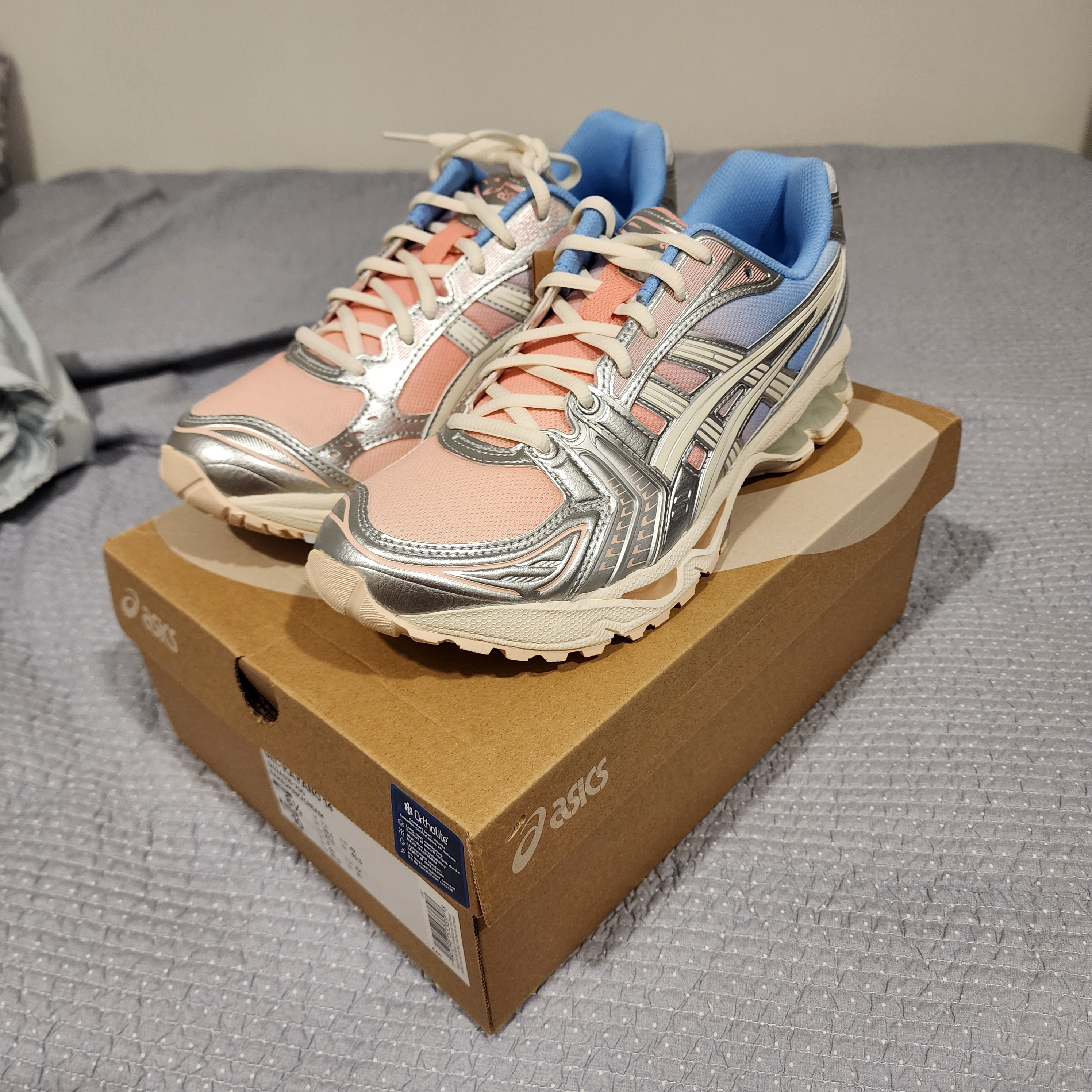 Asics Gel-Kayano 14 Baked Pink Cream 착용 스타일 - 4