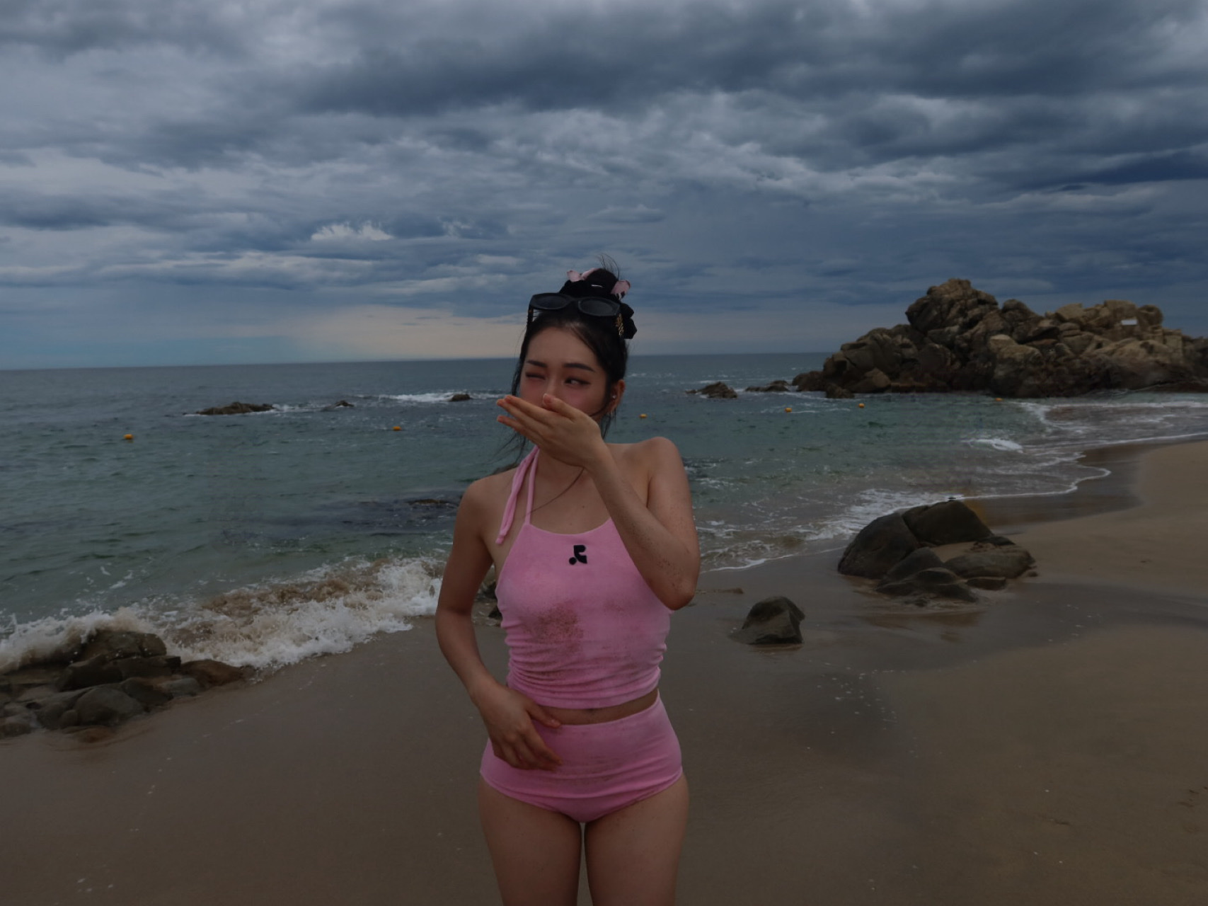 Diagonal Ribbon Shirring Bikini Pink, (W) Open Yy x Hello Kitty Bikini 3 Piece Set Pink 착용 스타일 - 2