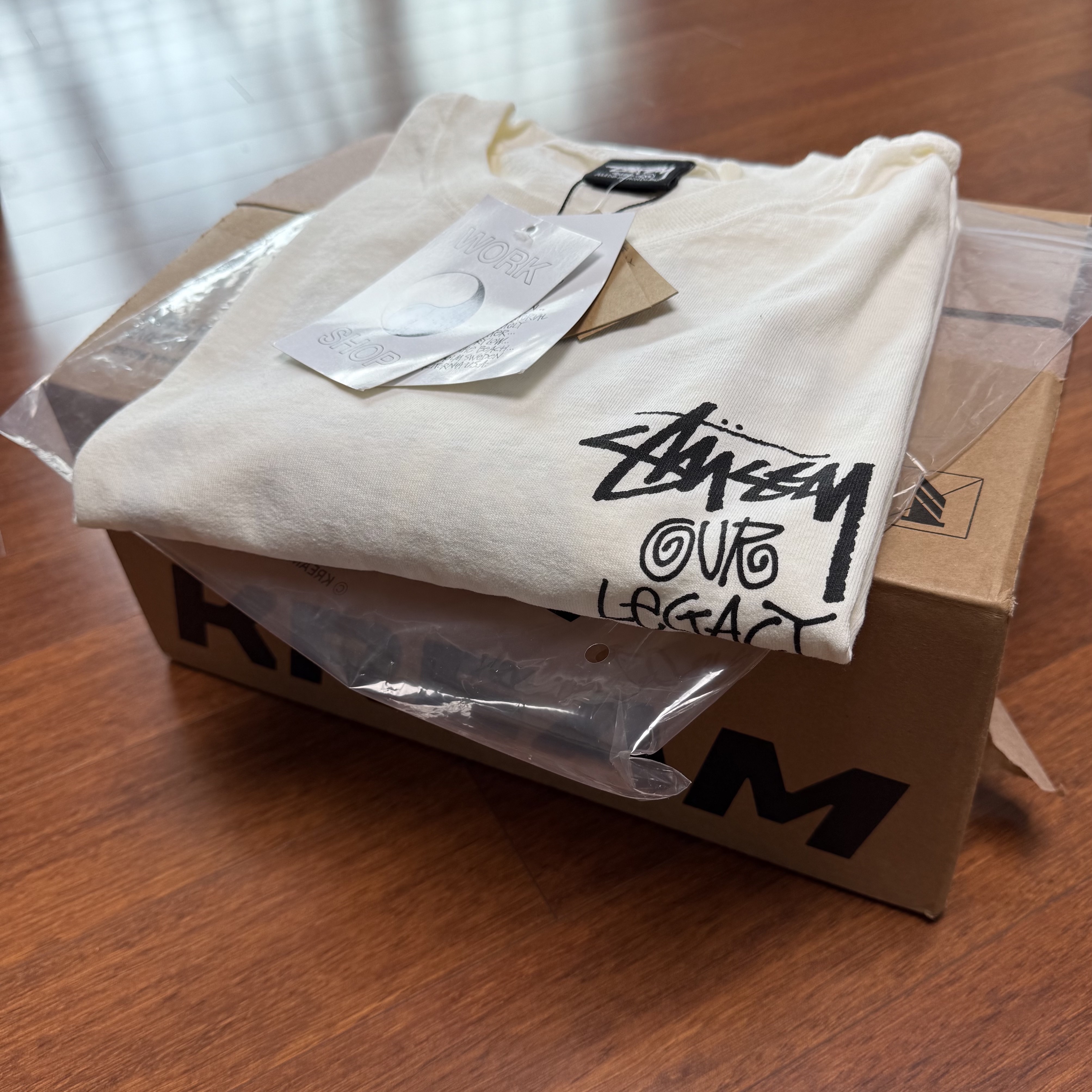 Stussy x Our Legacy Surfman Pigment Dyed T-Shirt Natural 착용 스타일