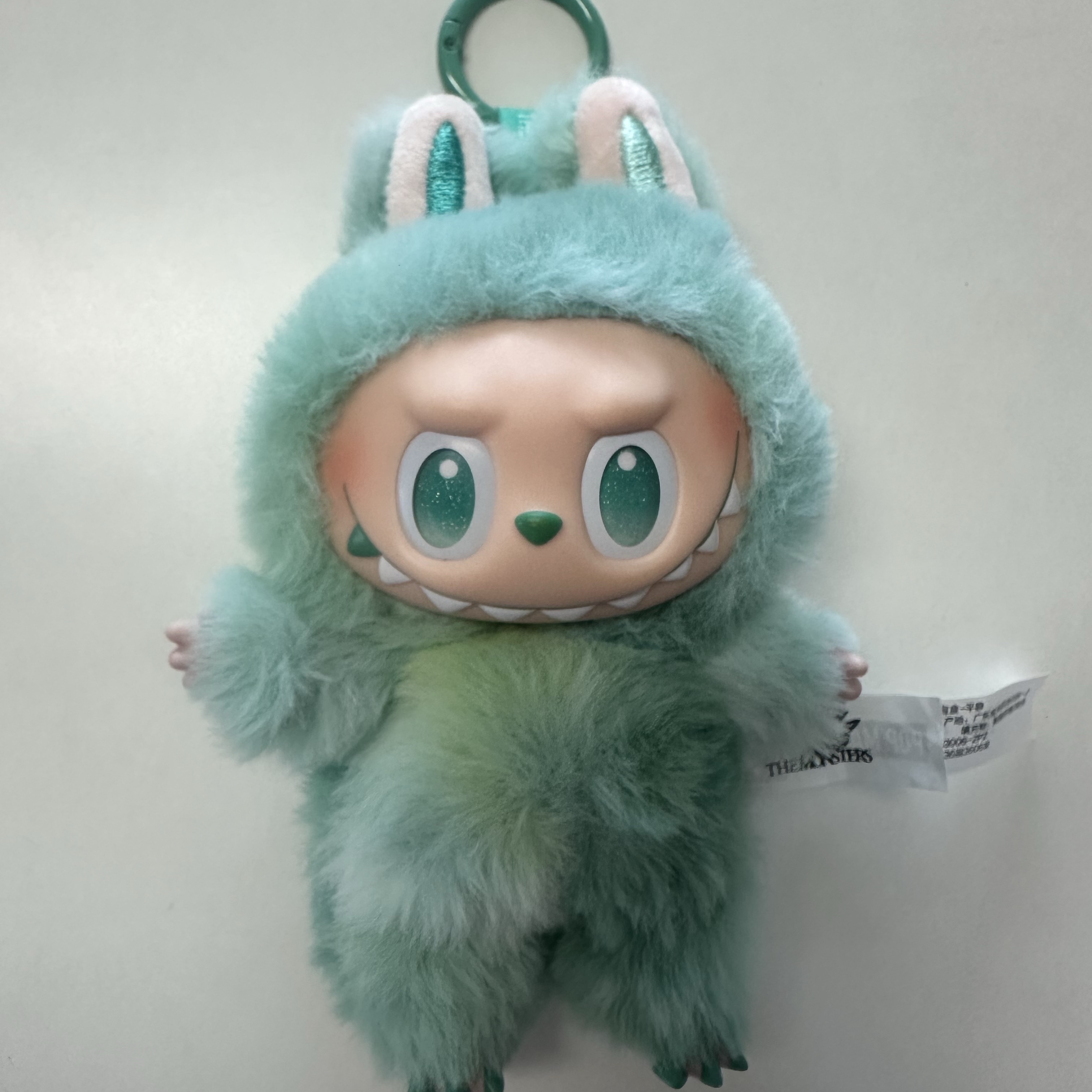 Pop Mart Labubu The Monsters Highlight Series Serenity Keyring (Opened Case) 착용 스타일