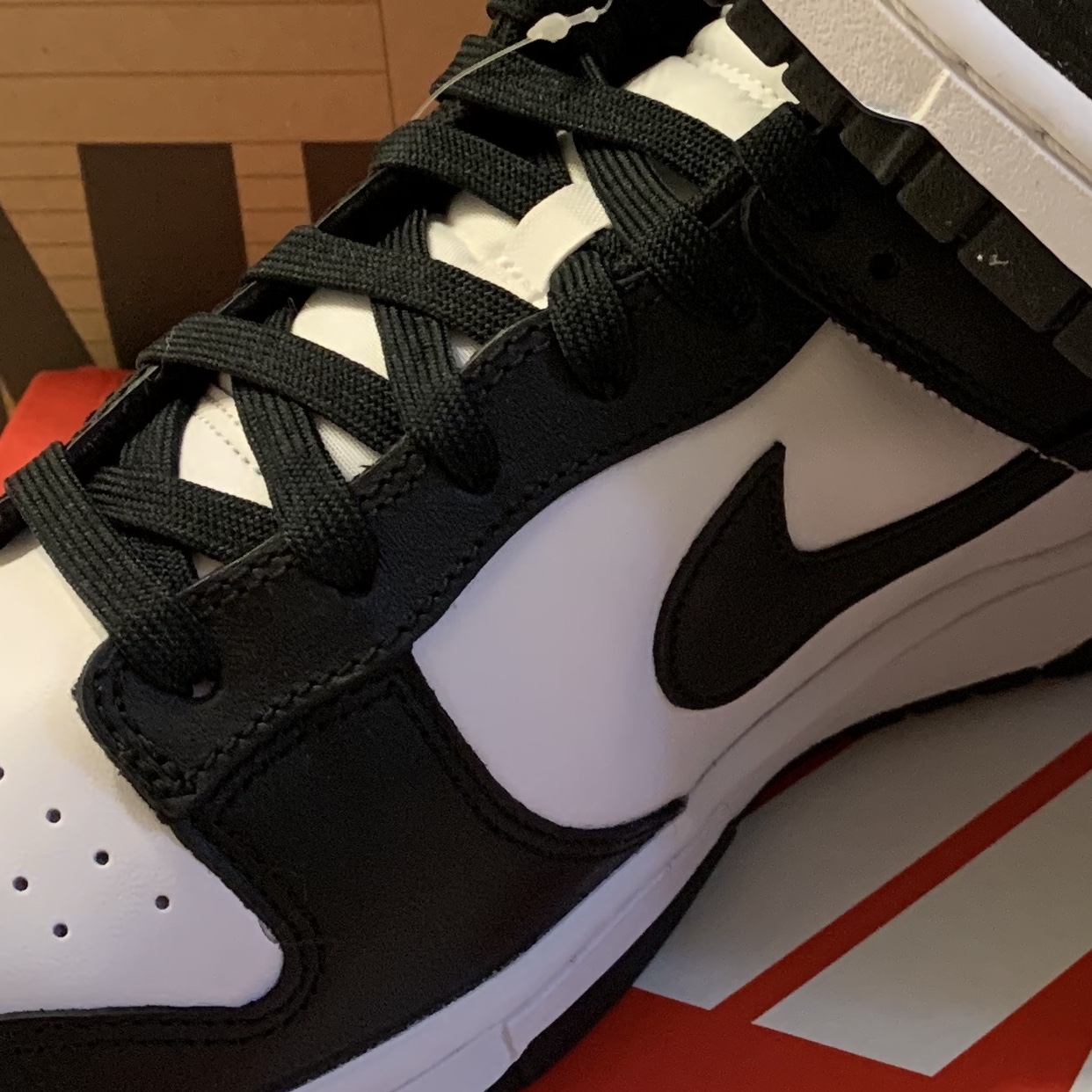 Nike Dunk Low Retro Black 착용 스타일