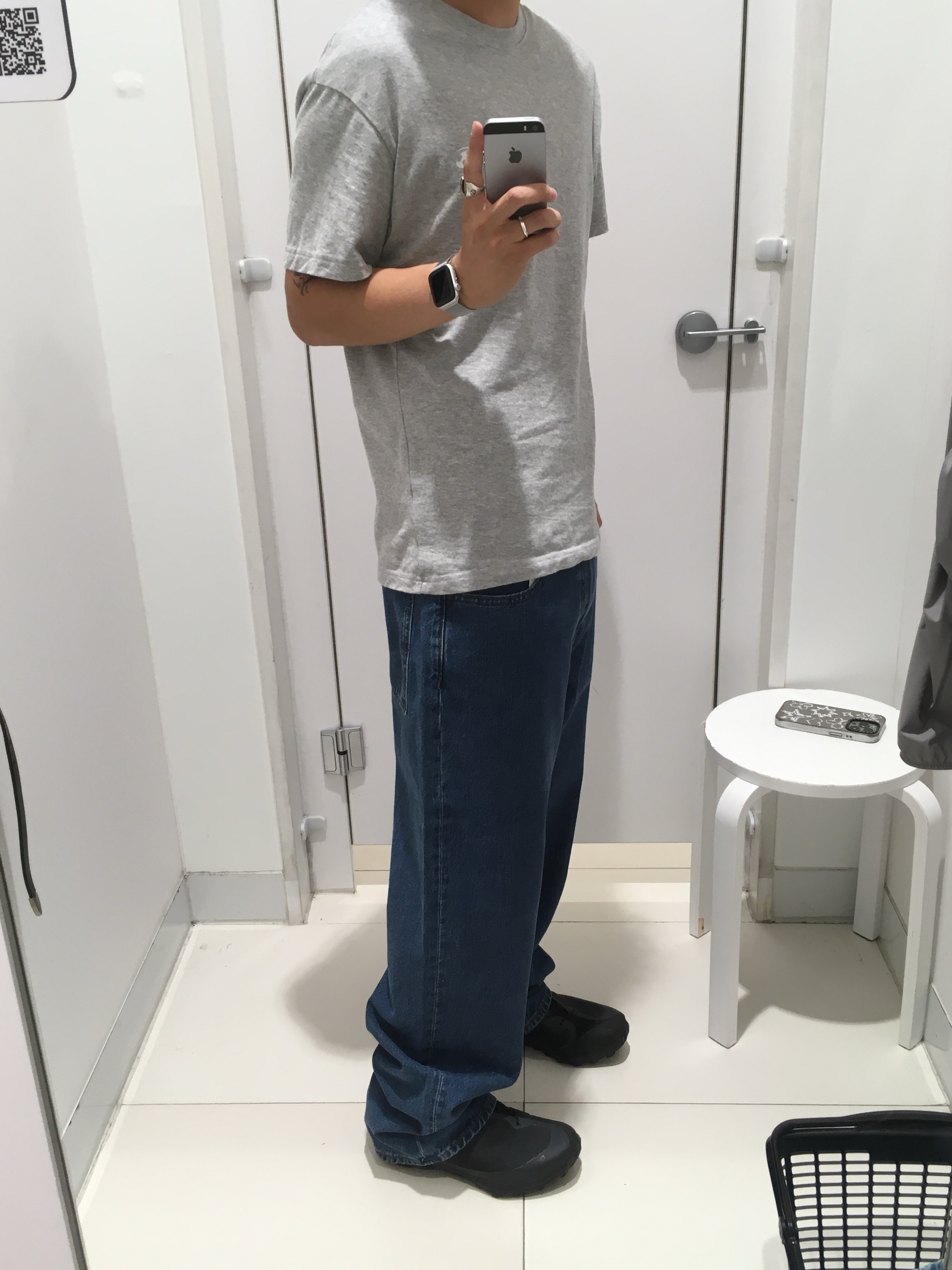 On Running x Post Archive Faction (Paf) Cloudventure Peak All Black, Uniqlo x JW Anderson Straight Jean Blue - JP 착용 스타일