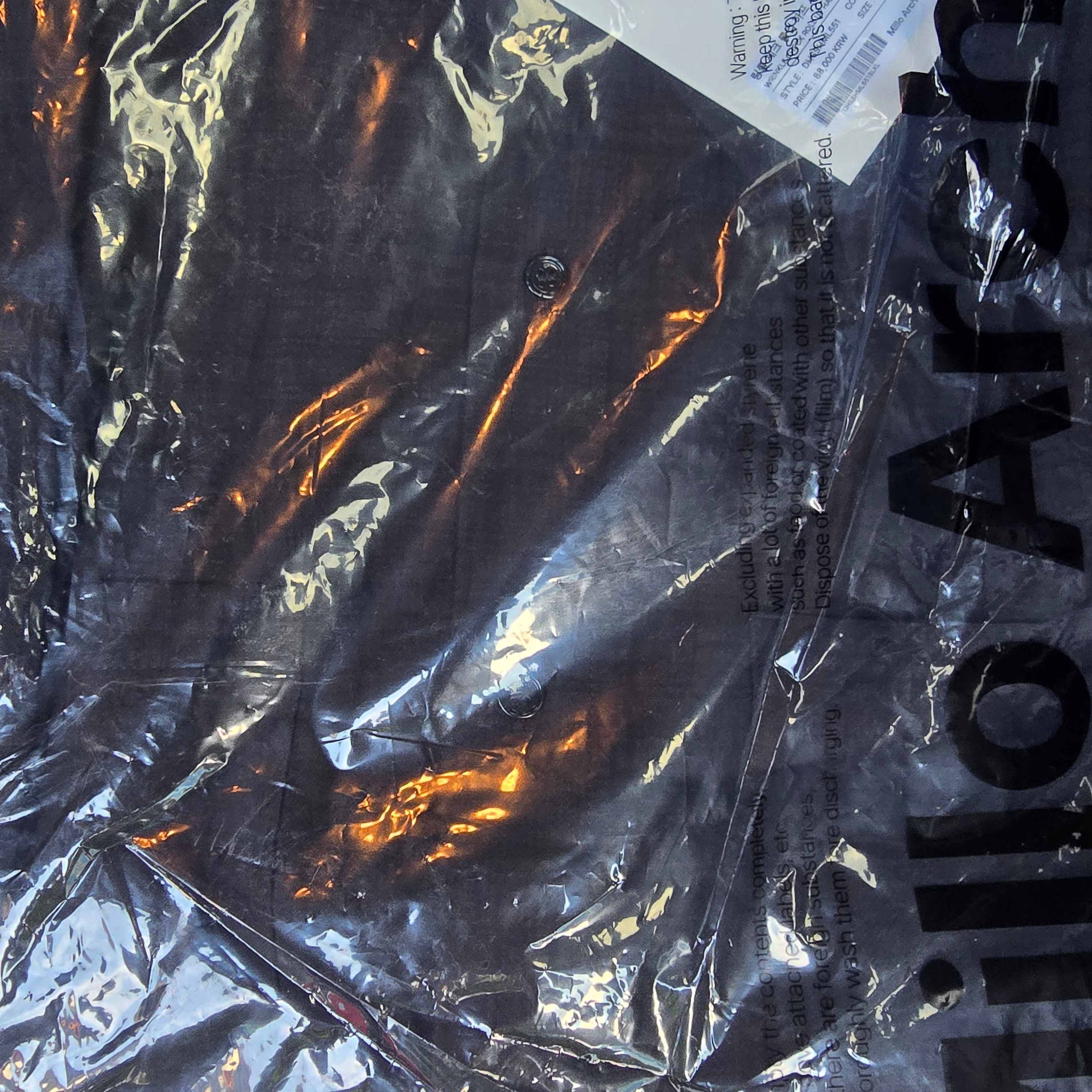 Millo Archive Wrinkle Check Roll Up Half Shirts Black 착용 스타일