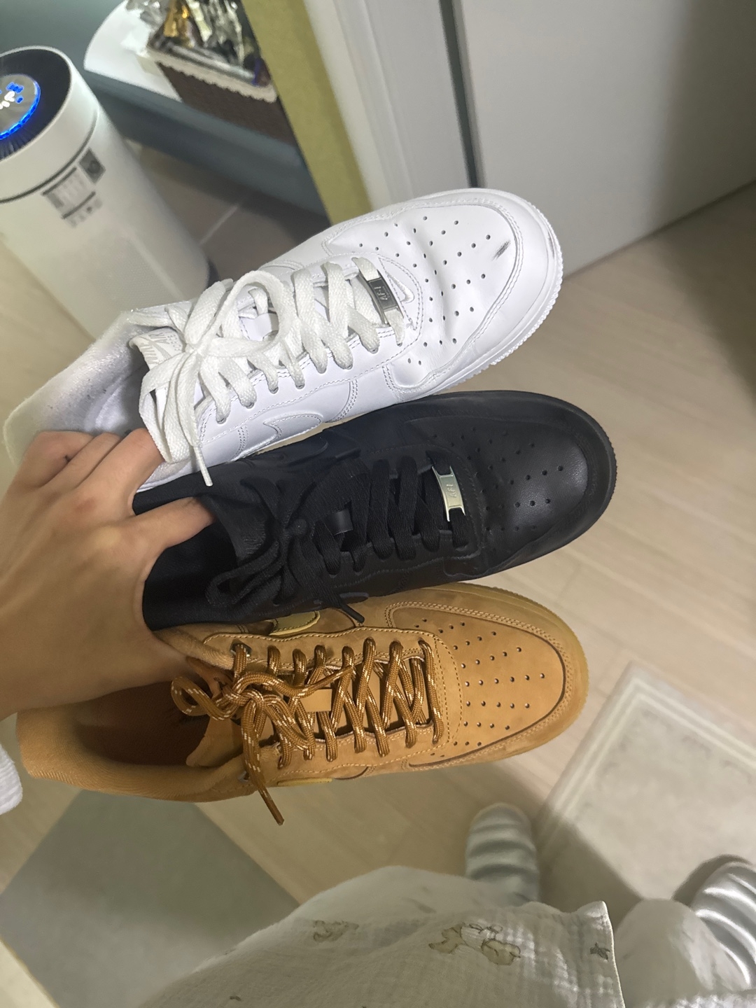 Nike Air Force 1 '07 Low White, Nike Air Force 1 '07 WB Flax 착용 스타일