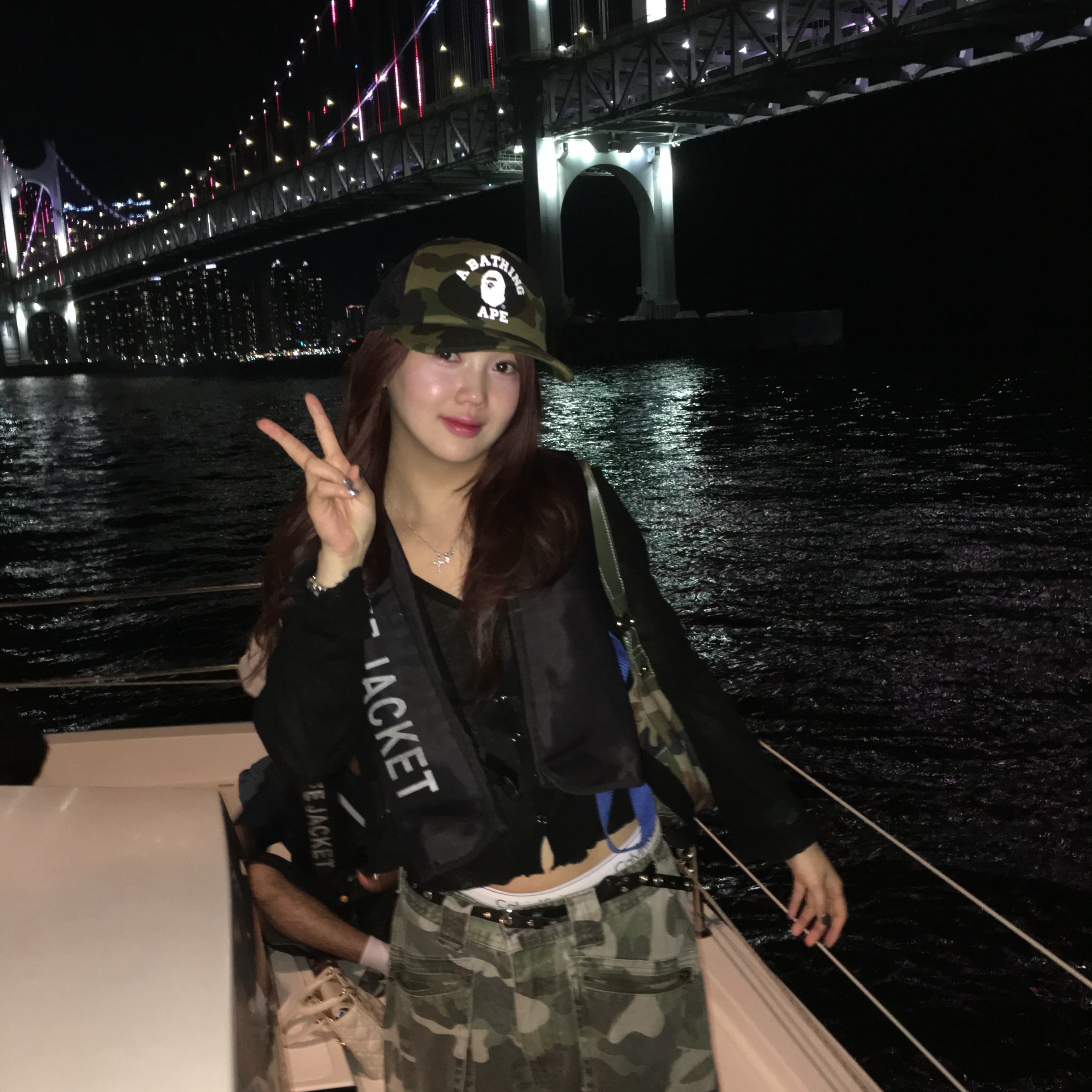 BAPE 1st Camo College Mesh Cap Green 착용 스타일 - 2
