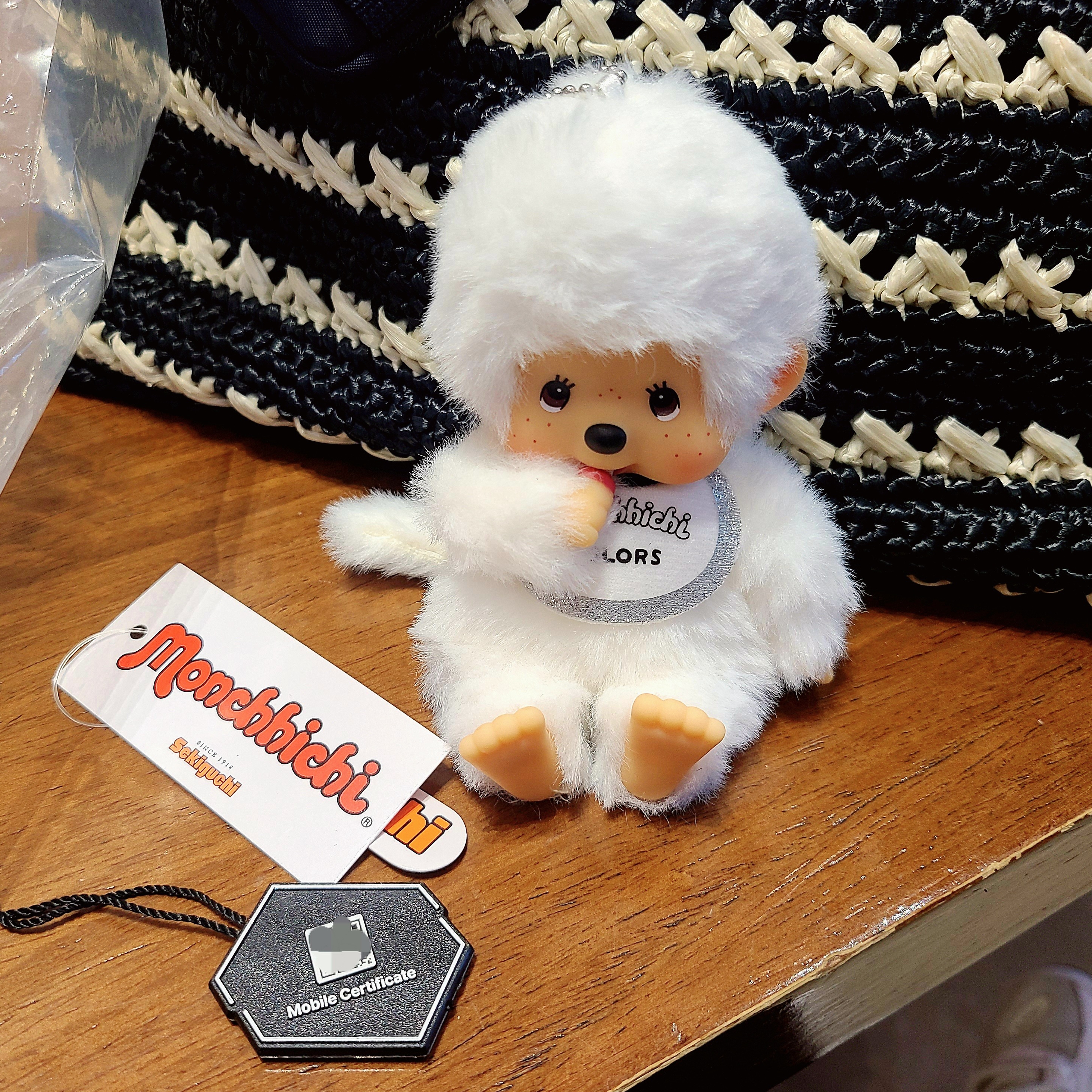 Monchhichi Colors Key Chain White 착용 스타일 - 2