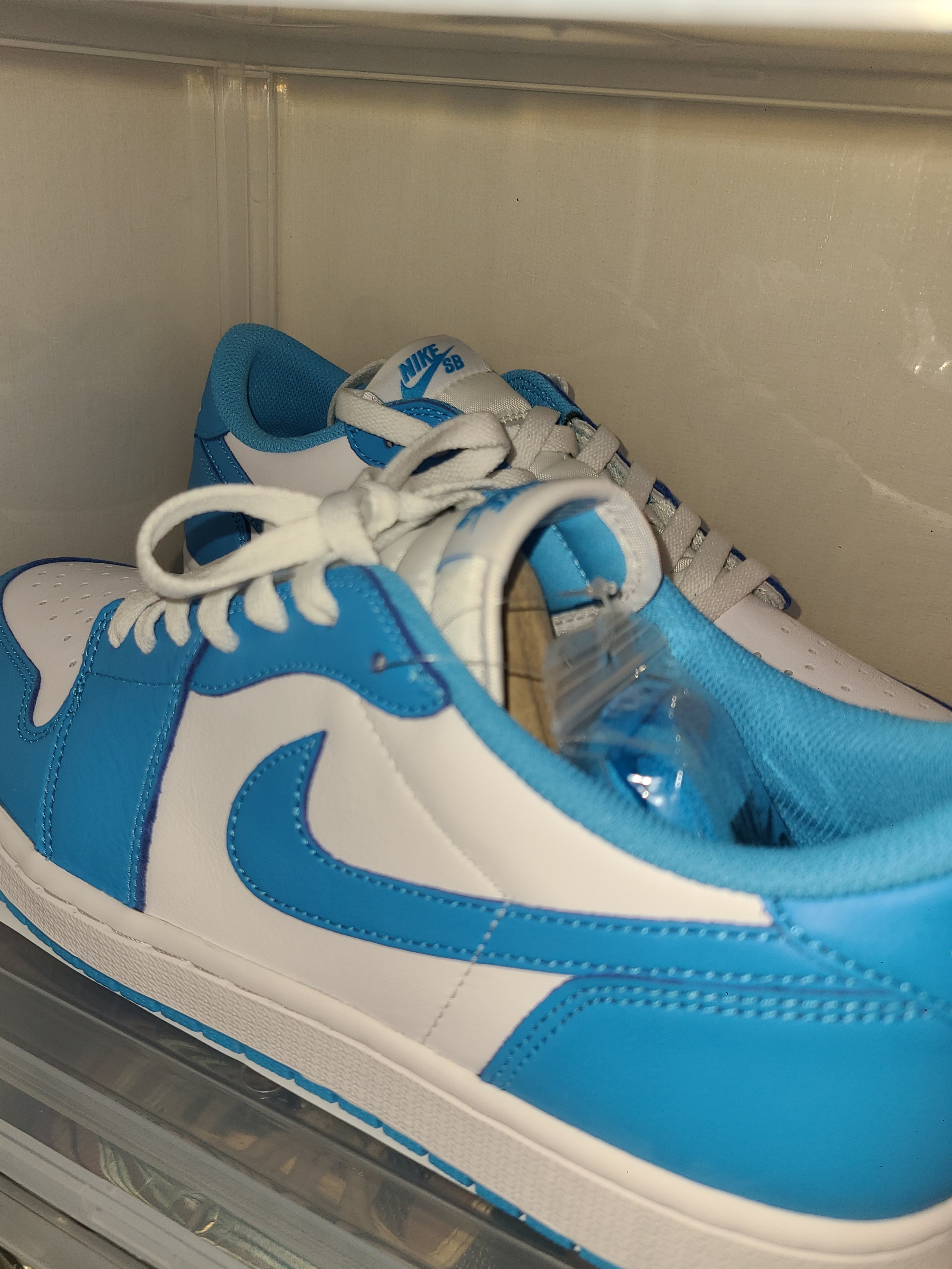 Jordan 1 Low SB UNC 착용 스타일 - 1