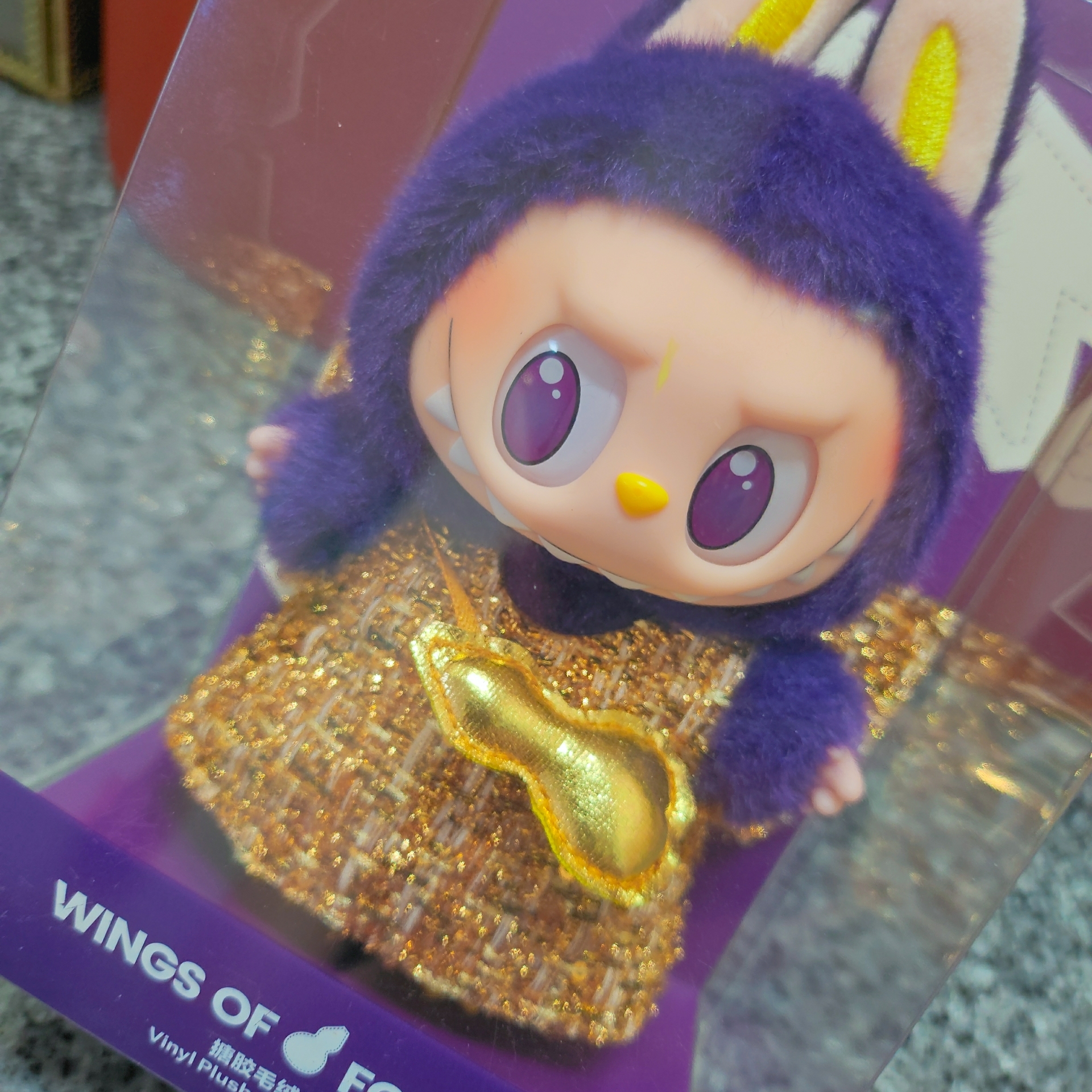 Pop Mart Labubu x Pronounce Lucky Fairy Toy Keyring 착용 스타일