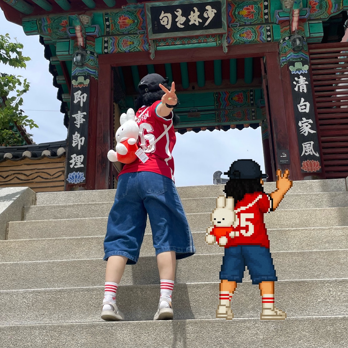 Nike Liverpool FC 2020/21 Dri-Fit Stadium Home SS Jersey Gym Red (Non Marking Ver.), Adidas Adicolor Denim Firebird Shorts Medium Blue Denim - KR Sizing 착용 스타일 - 2