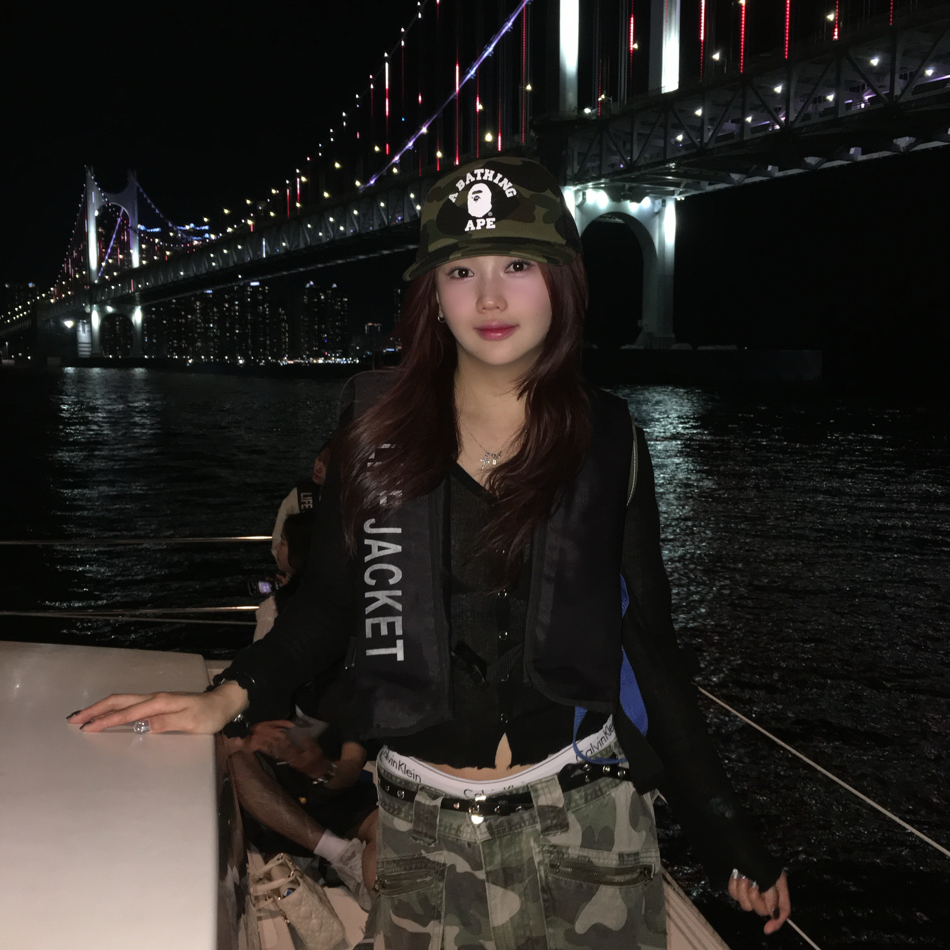 BAPE 1st Camo College Mesh Cap Green 착용 스타일 - 1