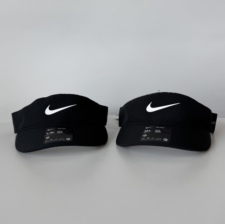 Nike Dri-Fit ADV Ace Tennis Visor Black, Nike Dri-Fit Club Structured Swoosh Cap Black 착용 스타일 - 2