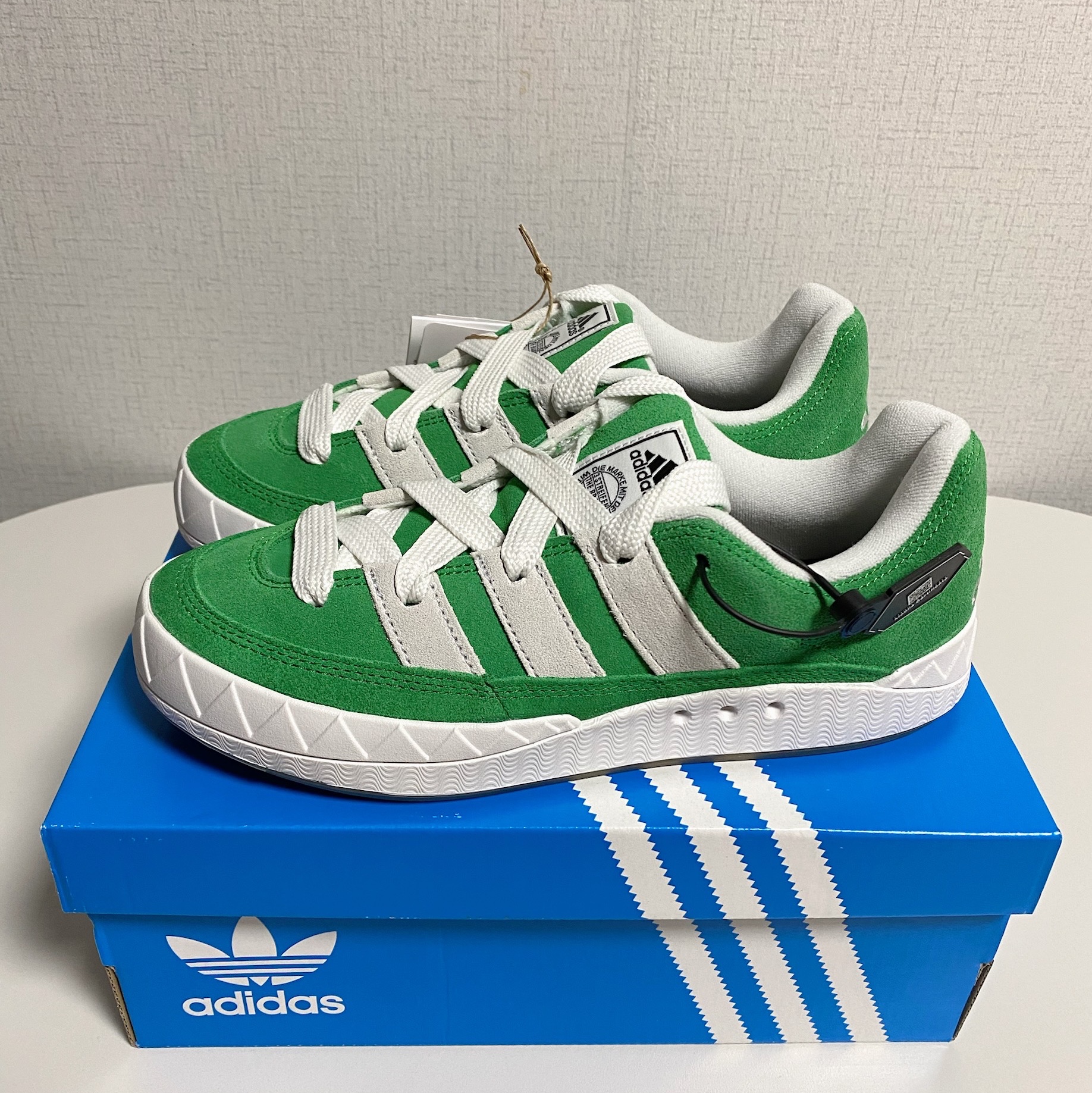 Adidas Adimatic Green 착용 스타일