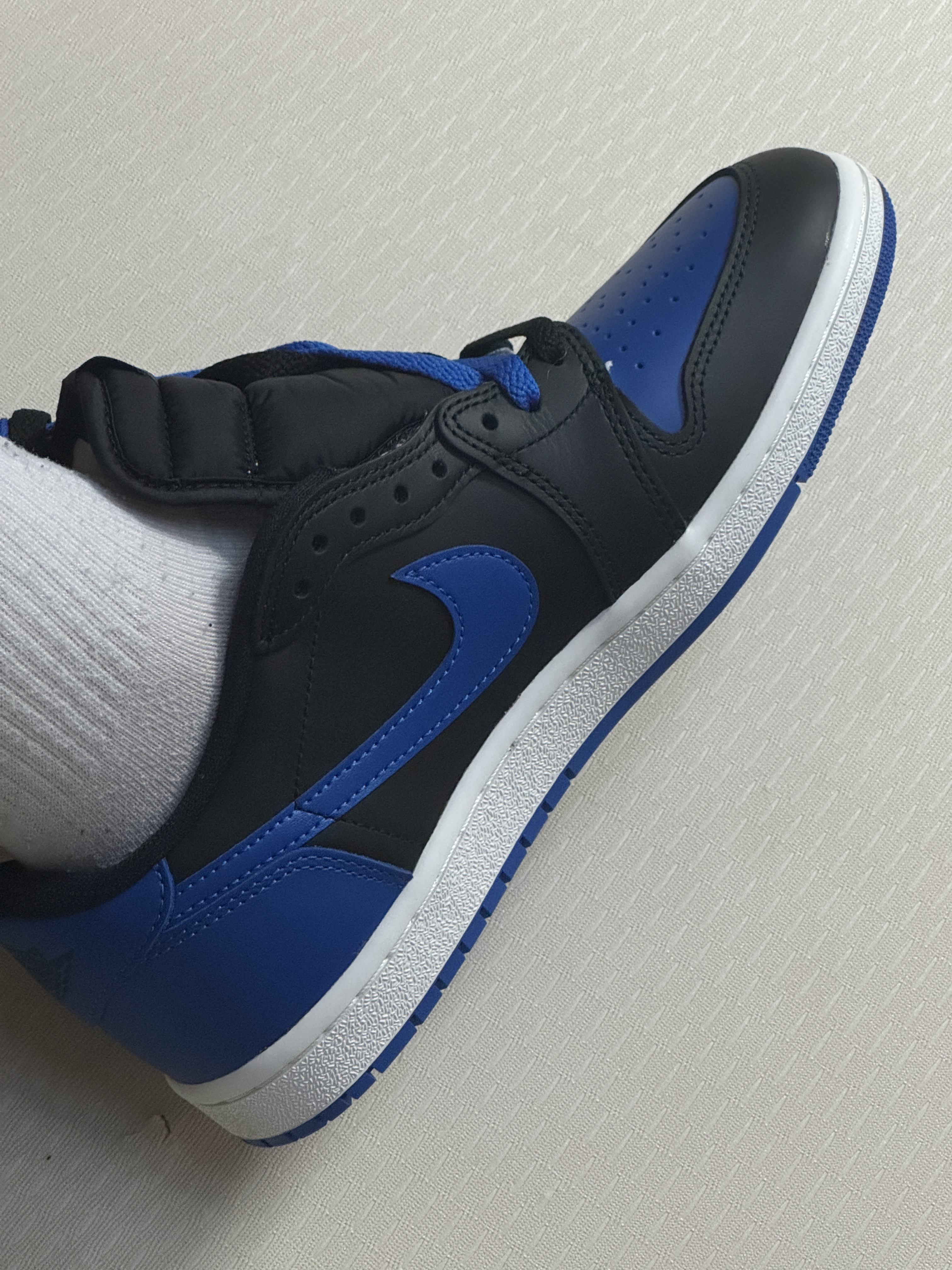 Jordan 1 Low 85 Royal 착용 스타일