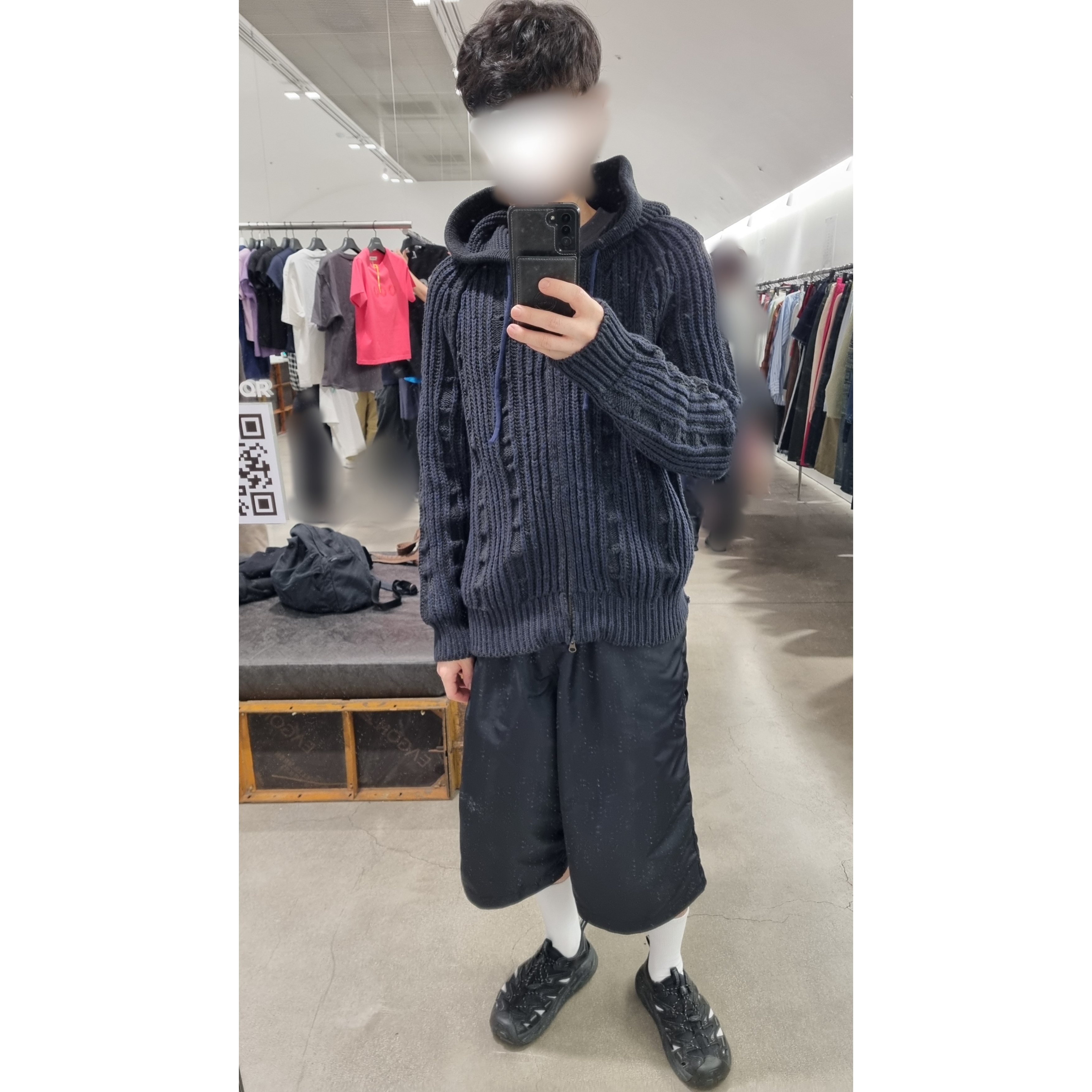 Hatchingroom VTG Backpack Black, MJD Re-Nylon Wide Carpenter Bermuda Pants Black 착용 스타일 - 1