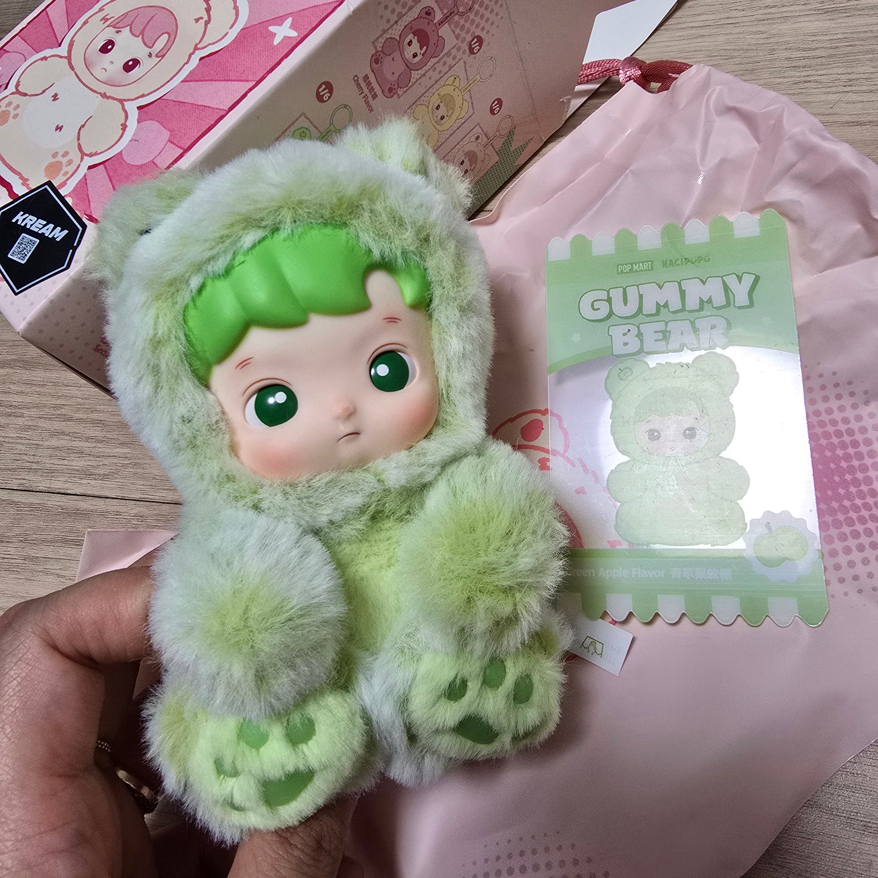 Pop Mart Hacipupu Gummy Bear Series Vinyl Plush Pendant (1 Blind Box) 착용 스타일 - 1