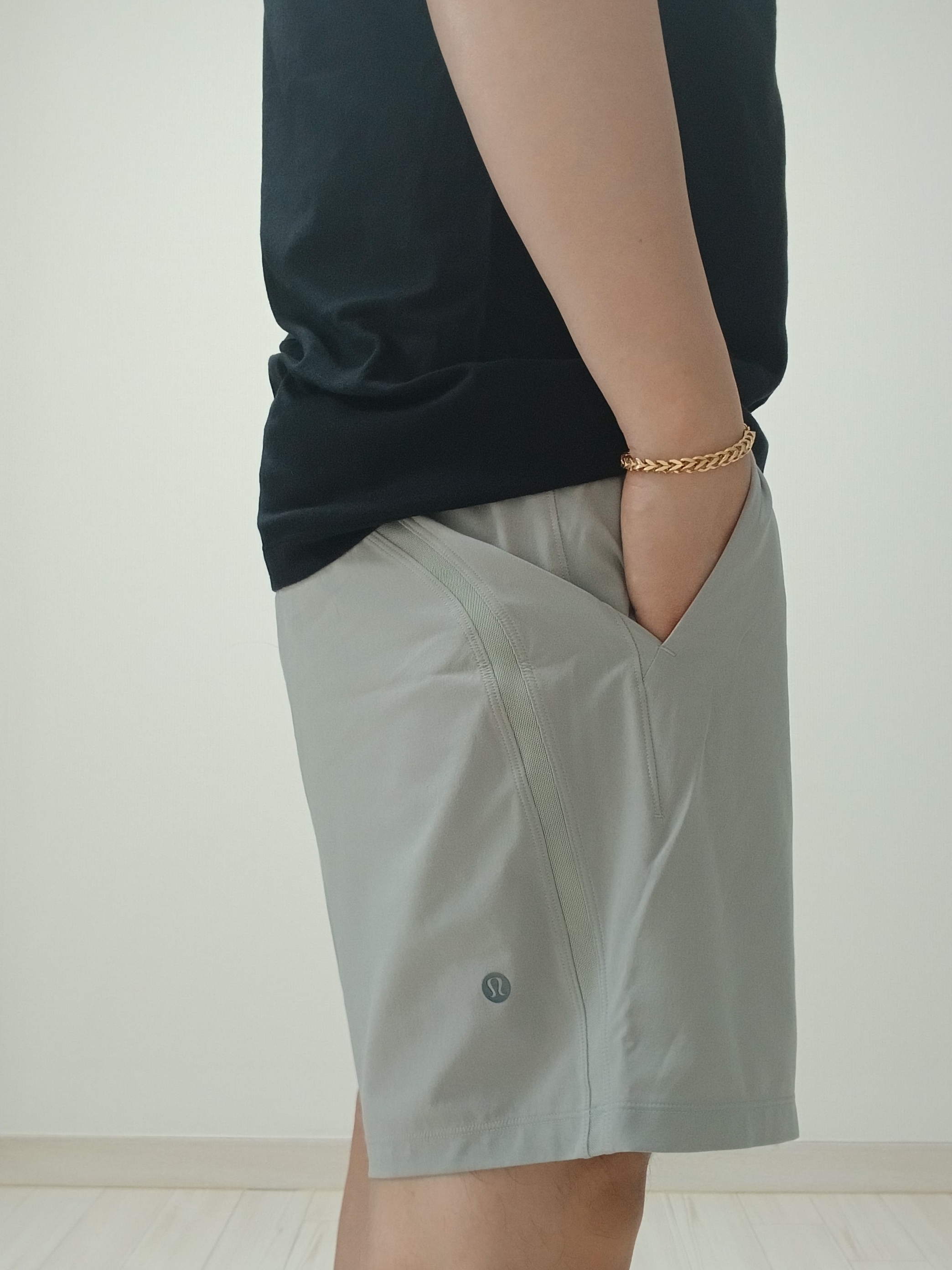 Arc'teryx Arc'word Logo SS T-Shirt Black, Arc'teryx Arc'word SS T-Shirt Black 착용 스타일 - 4