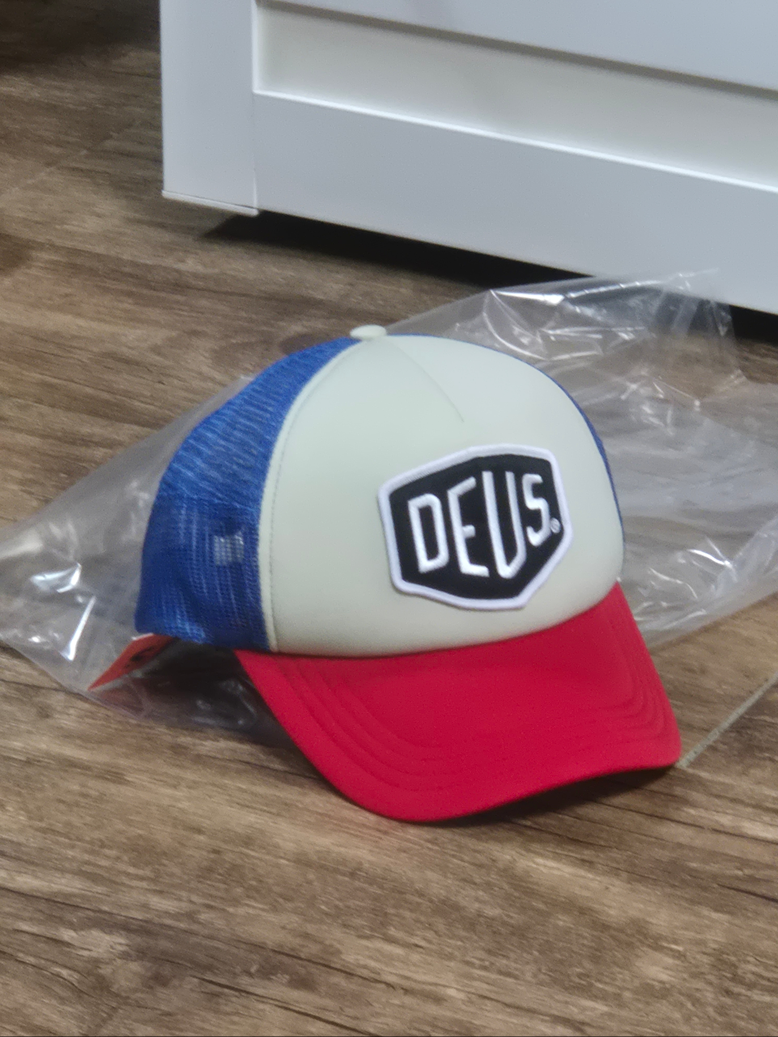 Deus Ex Machina Baylands Trucker Blue, (W) Adidas Gazelle Indoor Bliss Pink 착용 스타일 - 4