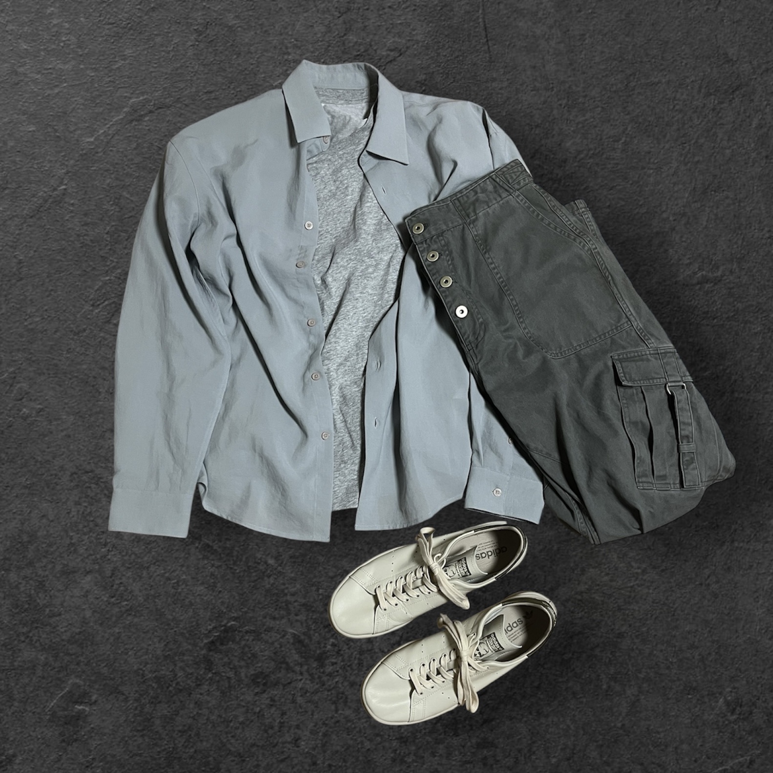 Adidas Stan Smith Decon Alumina Olive Strata 착용 스타일