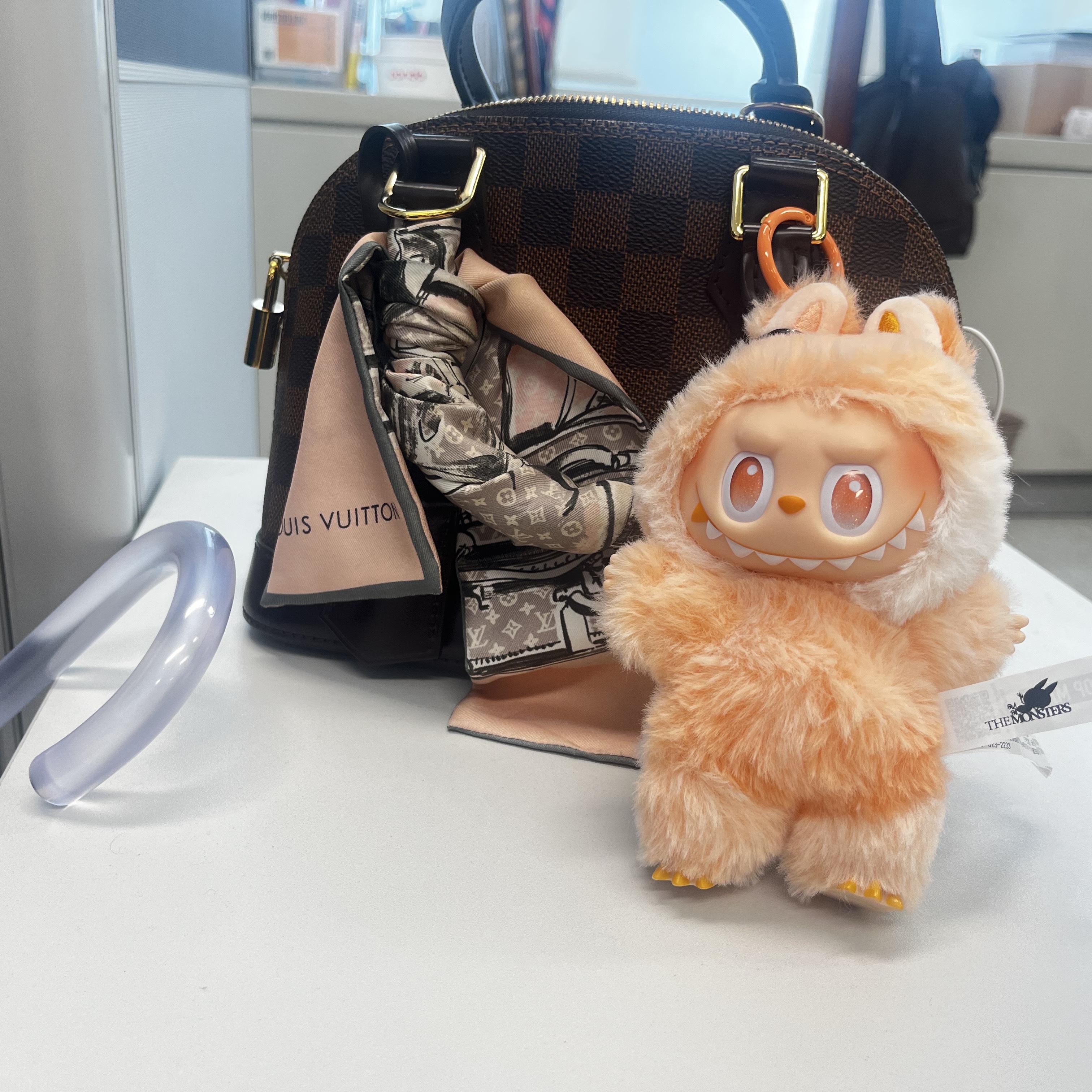 Pop Mart Labubu The Monsters Highlight Series Happiness Keyring (Opened Case) 착용 스타일 - 2