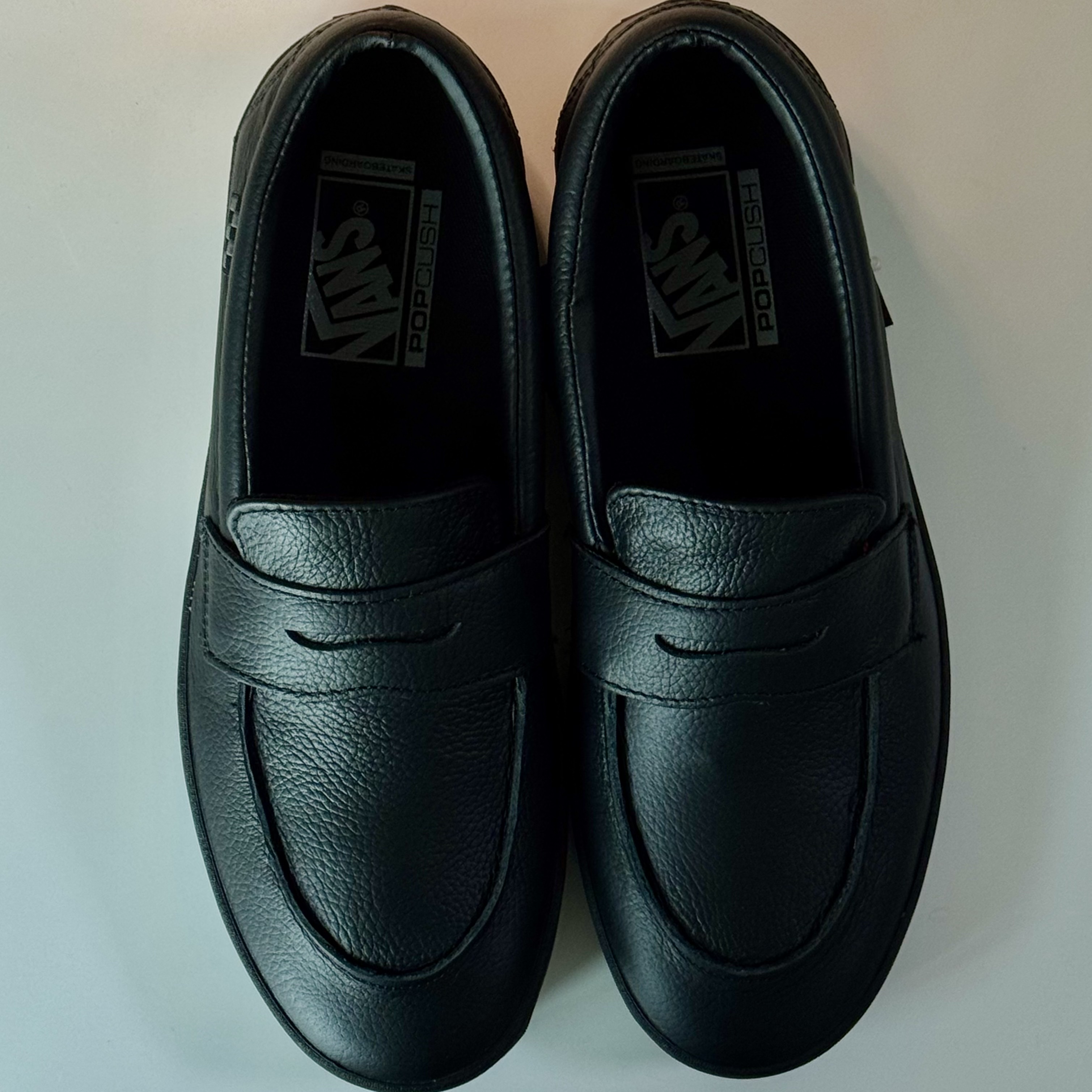 Vans Skate Loafer Black, Vans Skate Loafer Black 착용 스타일 - 3