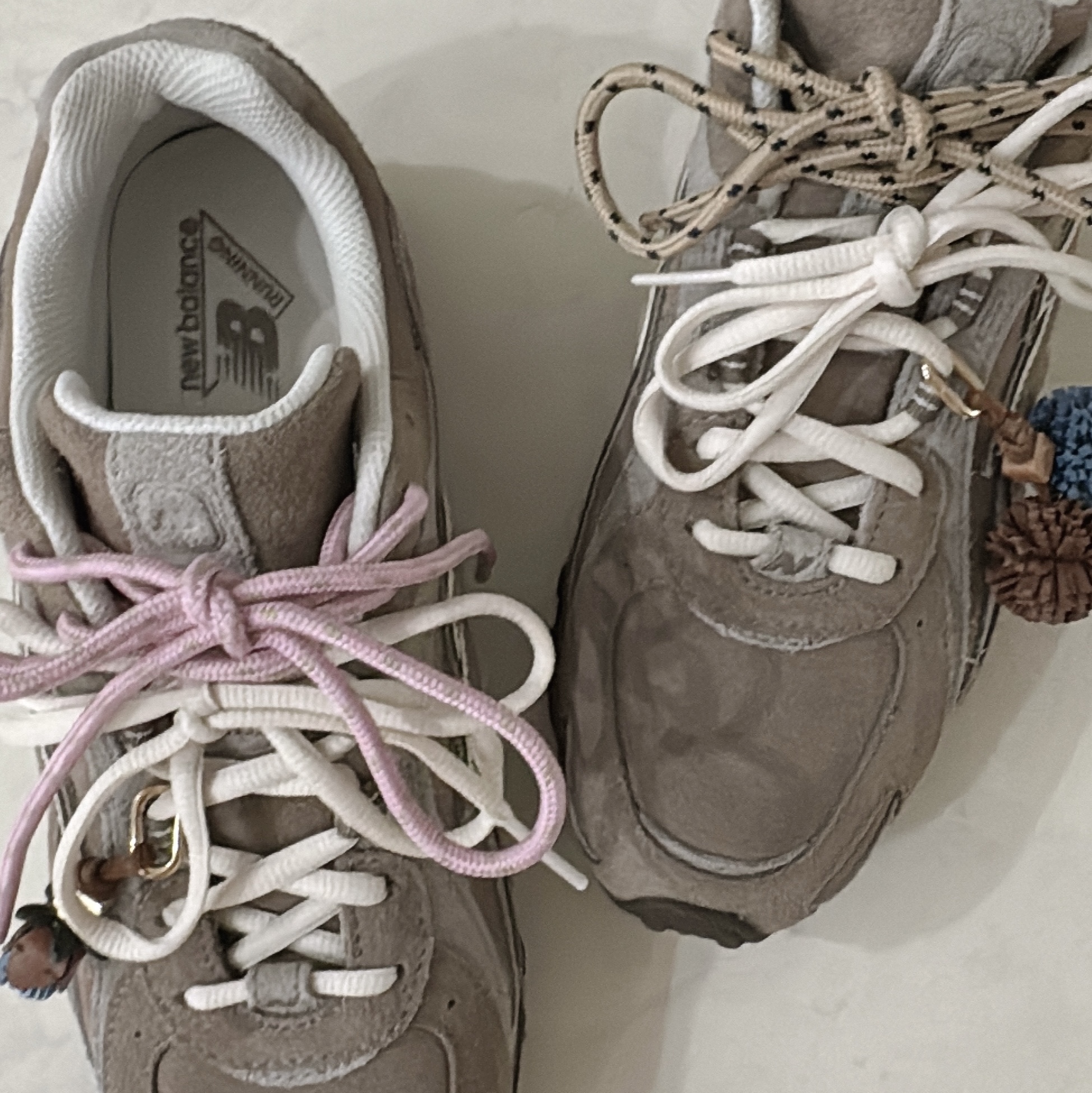 New Balance 204L Suede Mushroom Arid Stone 착용 스타일