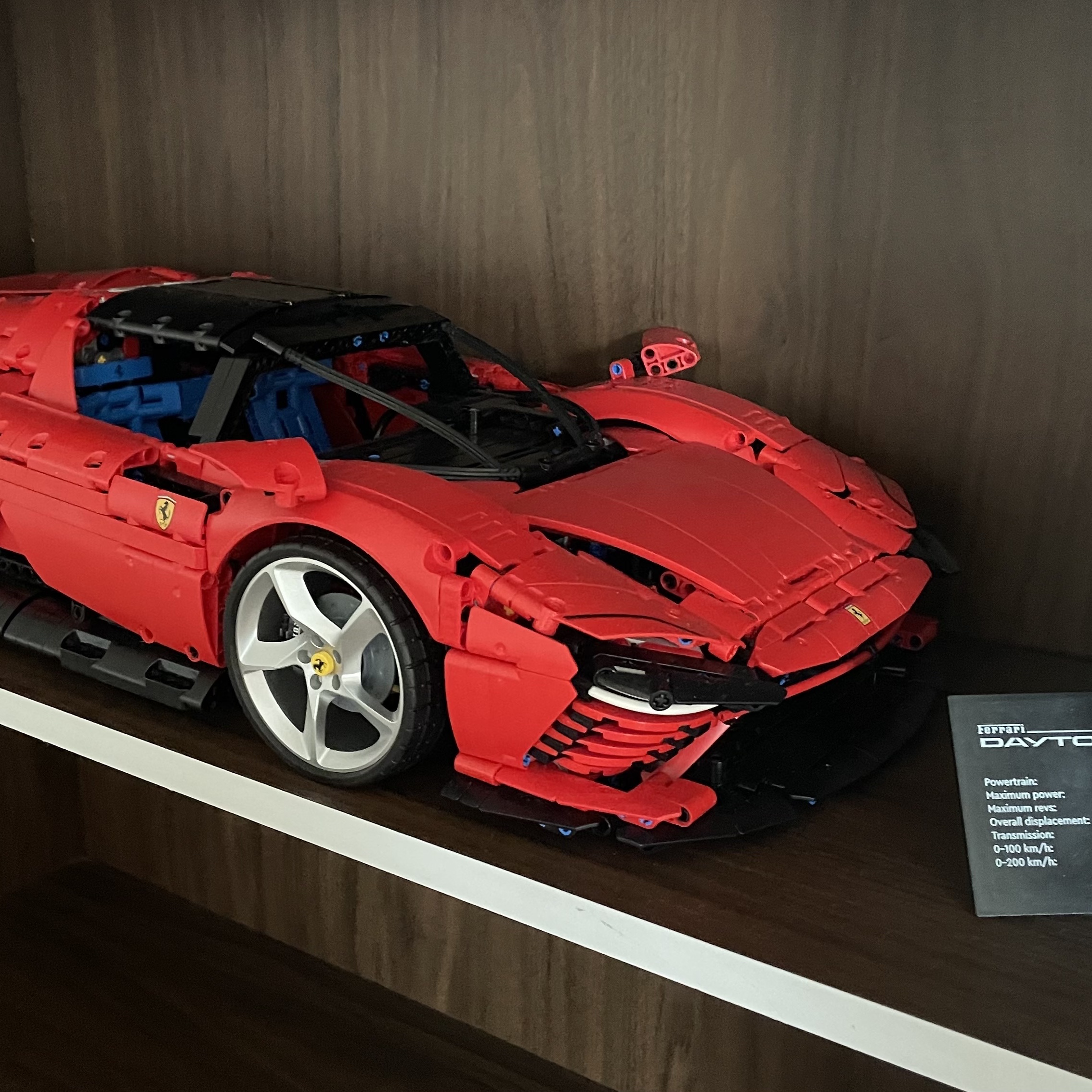 Lego Ferrari Daytona SP3, Lego Lamborghini Sian FKP 37 착용 스타일 - 3