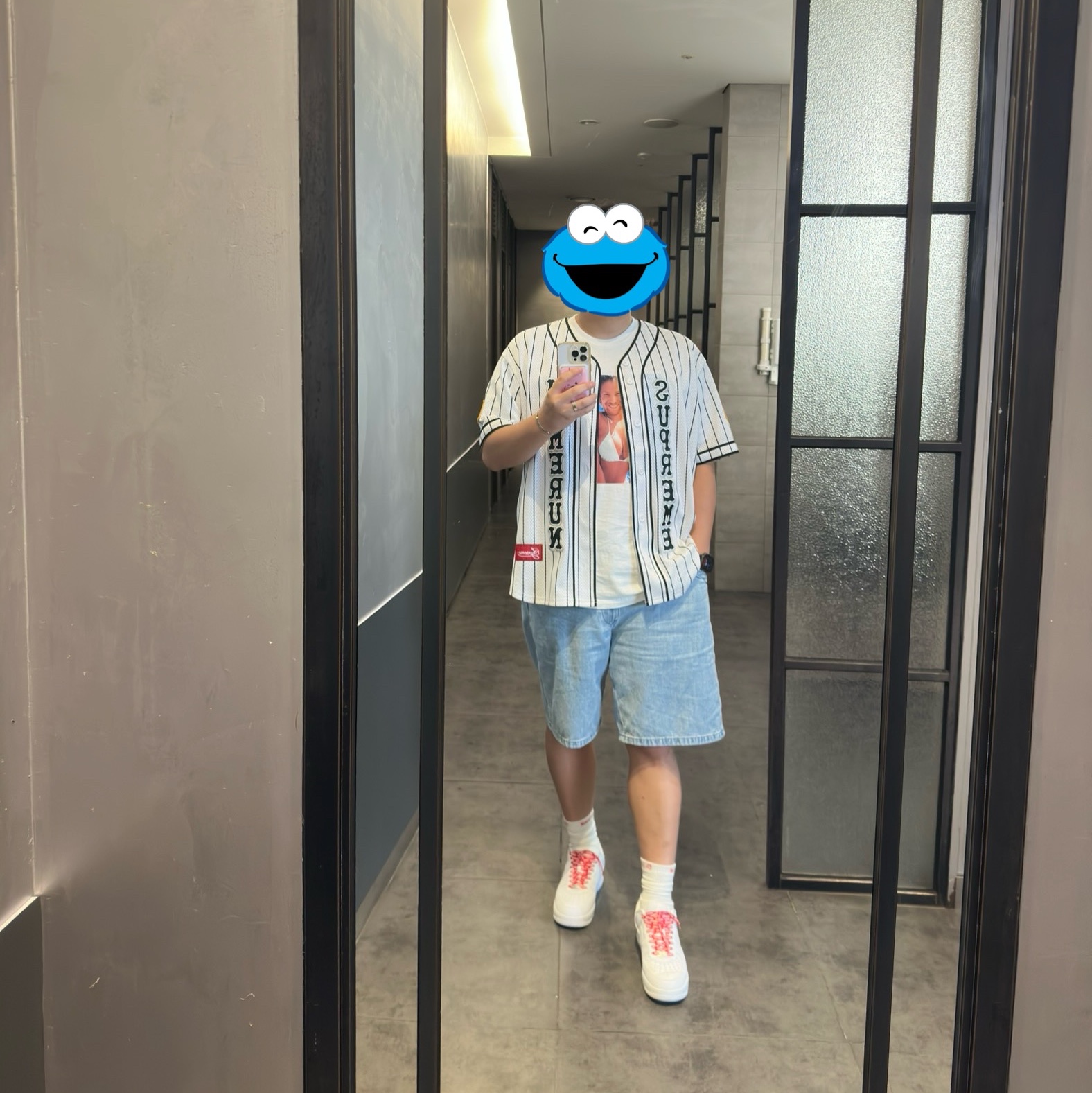 Supreme x Homerun Baseball Jersey Stripe - 25SS, Supreme x Aphex Twin Windowlicker T-Shirt White - 25SS 착용 스타일