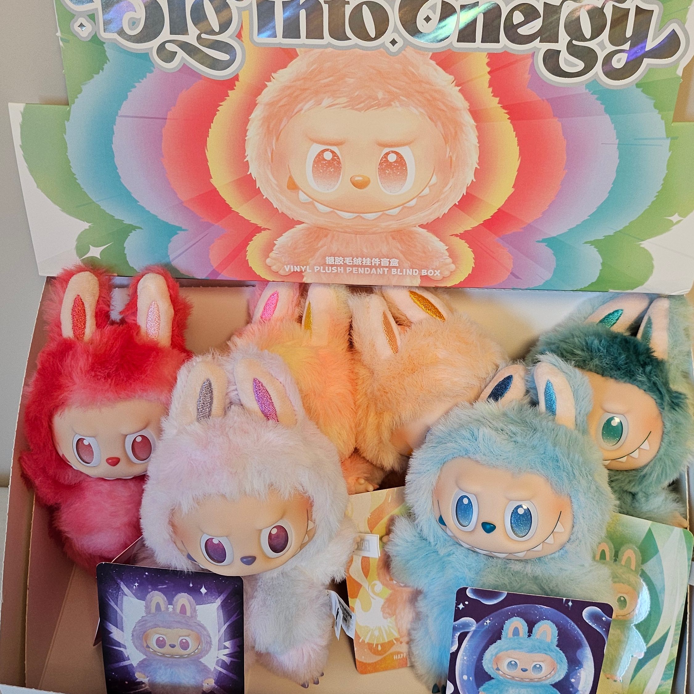 Pop Mart Labubu The Monsters Highlight Series Sealed Case (6 Blind Boxes) 착용 스타일 - 1