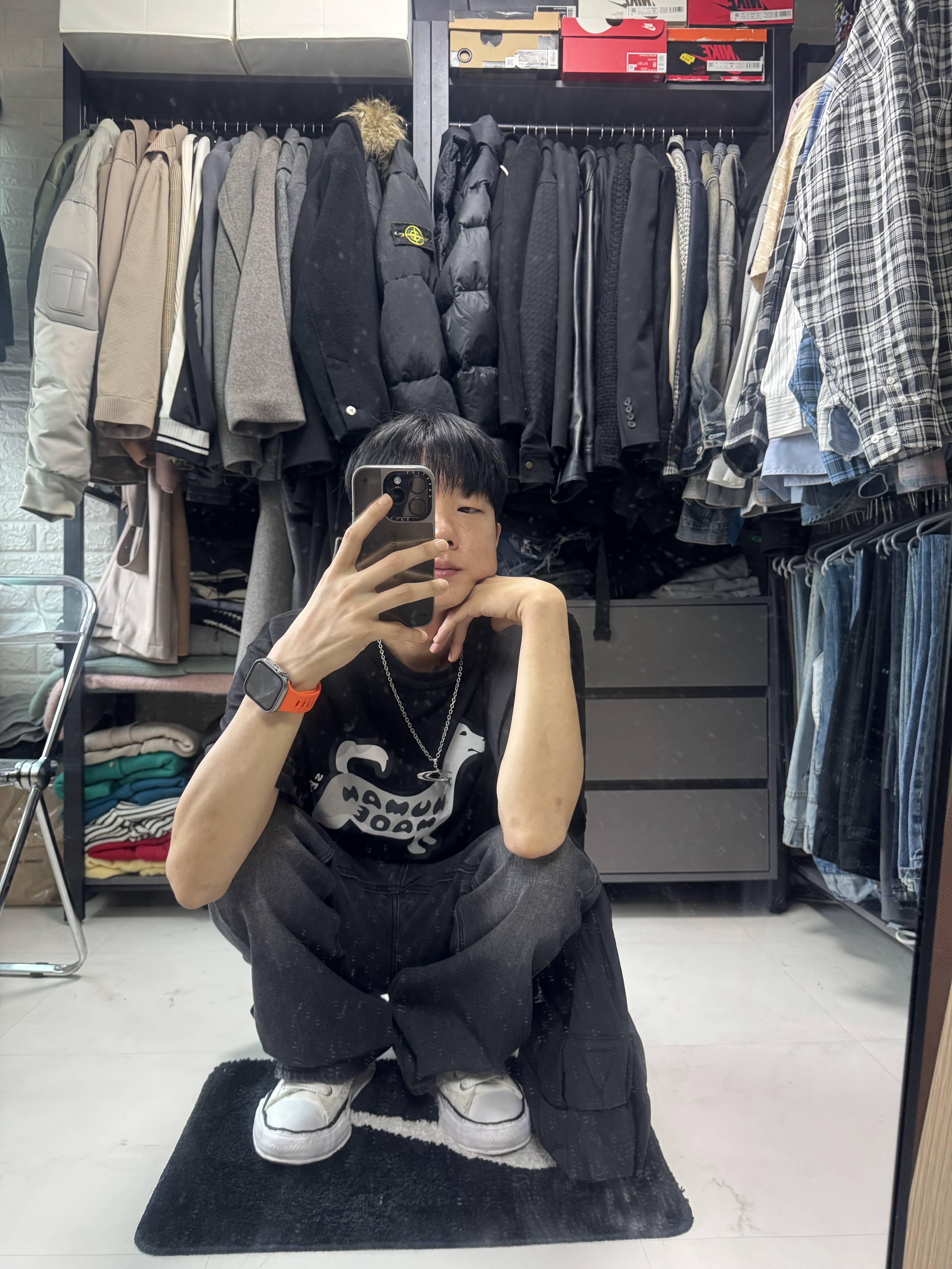 Human Made Animal Graphic T-Shirt Jindo Dog Black - Seoul Store Exclusive, Maison Mihara Yasuhiro Peterson OG Sole Canvas Low Sneakers White 착용 스타일 - 2