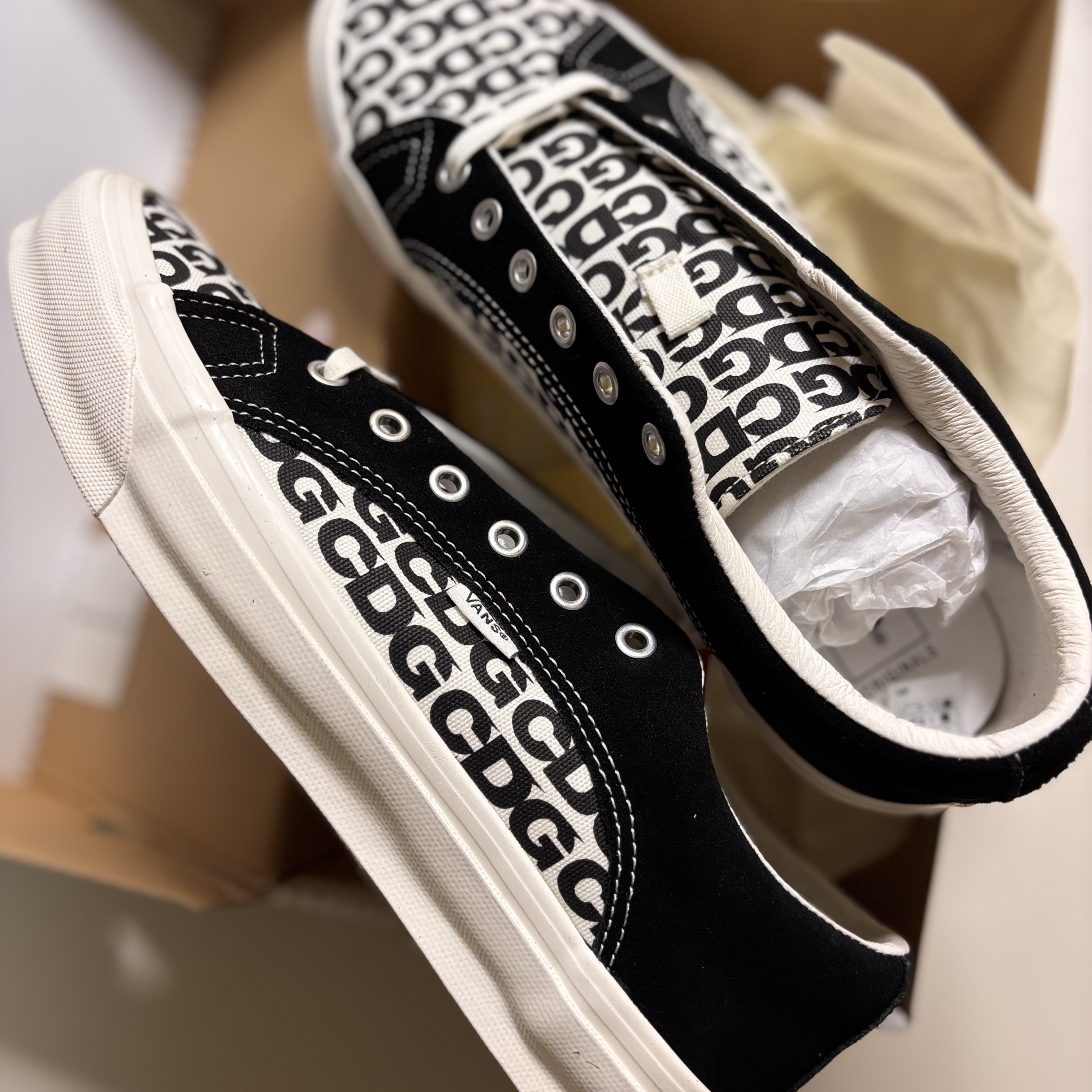 Vans Vault x CDG Lampin LX 2021 착용 스타일 - 4
