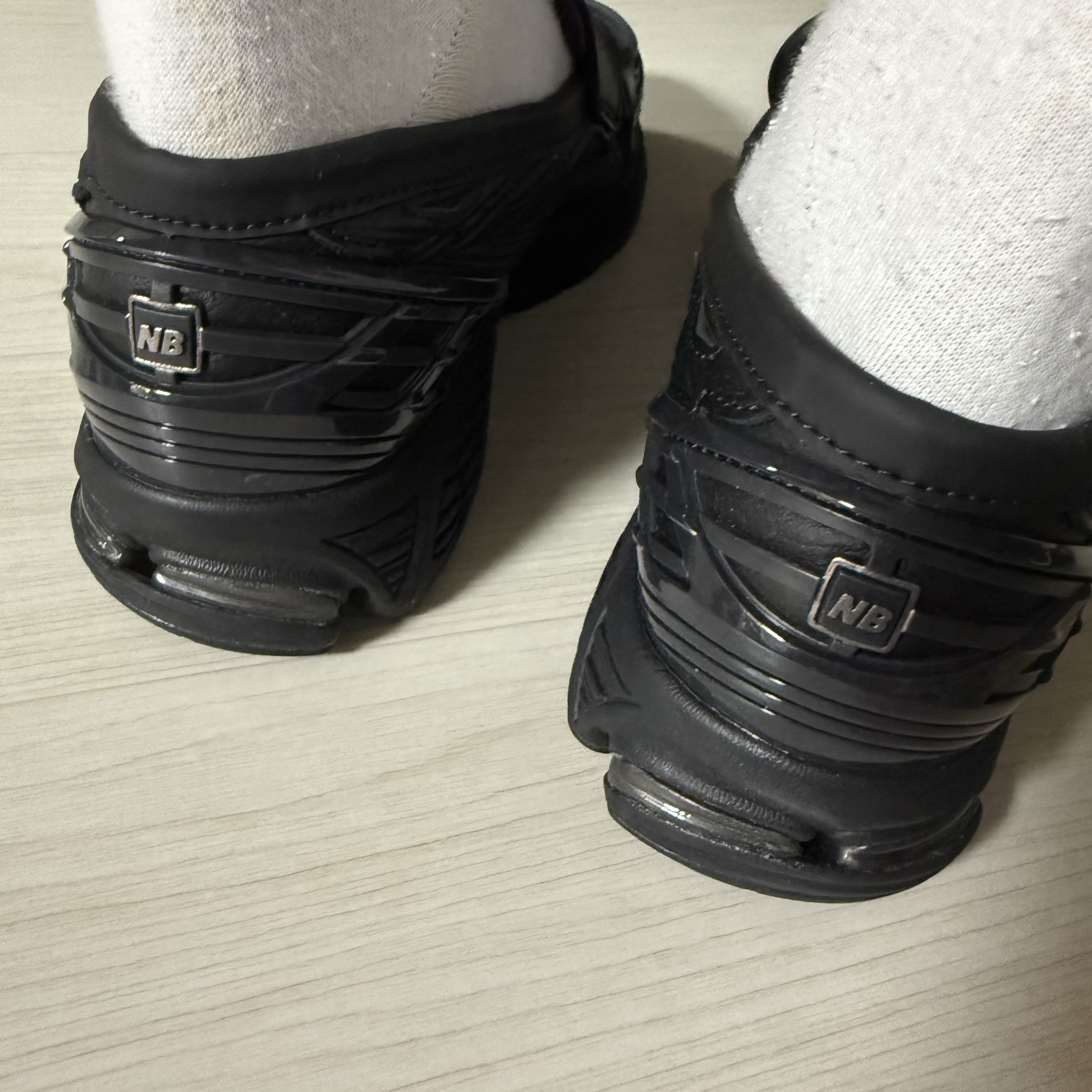 New Balance 1906L Black 착용 스타일 - 4