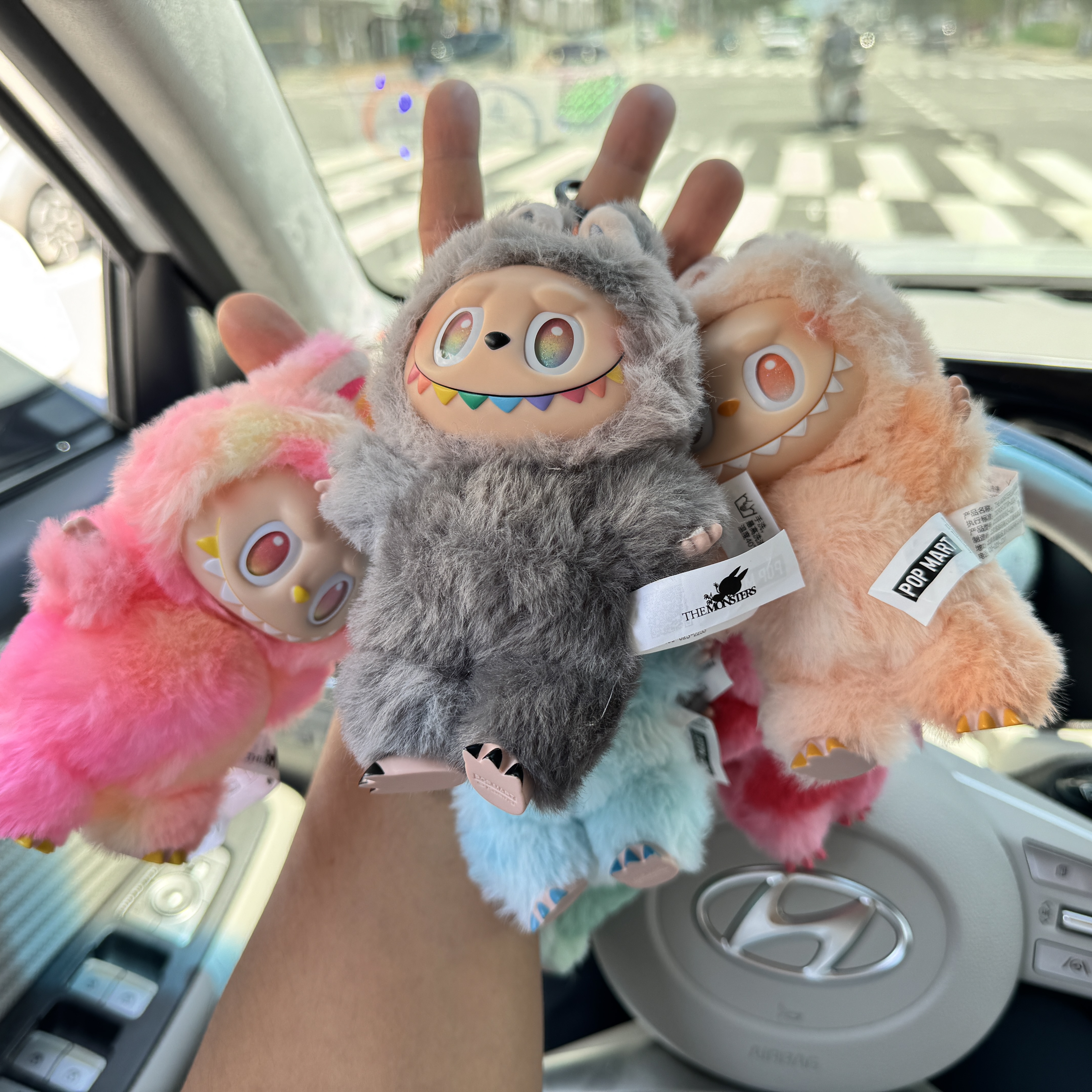 Pop Mart Labubu The Monsters Highlight Series Sealed Case (6 Blind Boxes) 착용 스타일 - 3