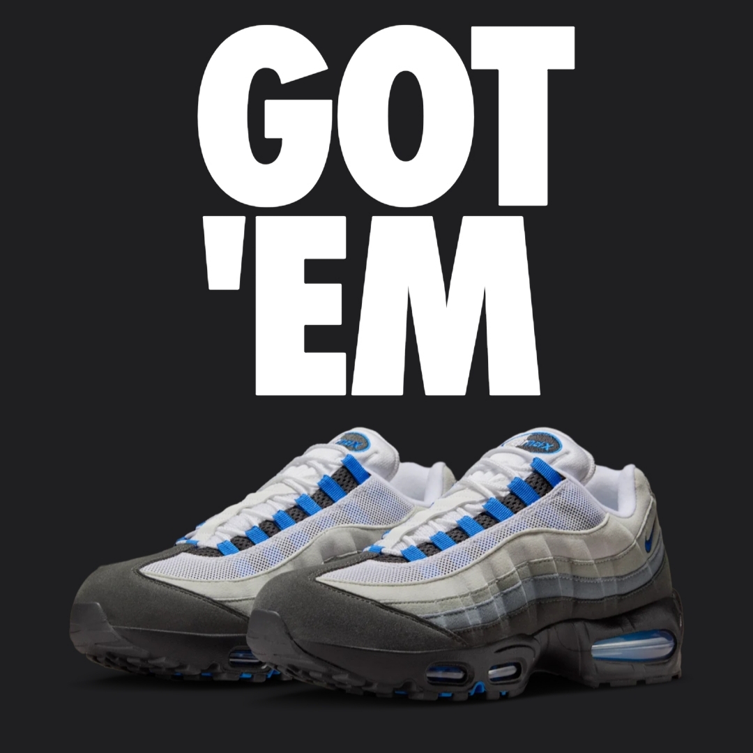 Nike Air Max 95 OG Cool Grey and Blue Spark 착용 스타일